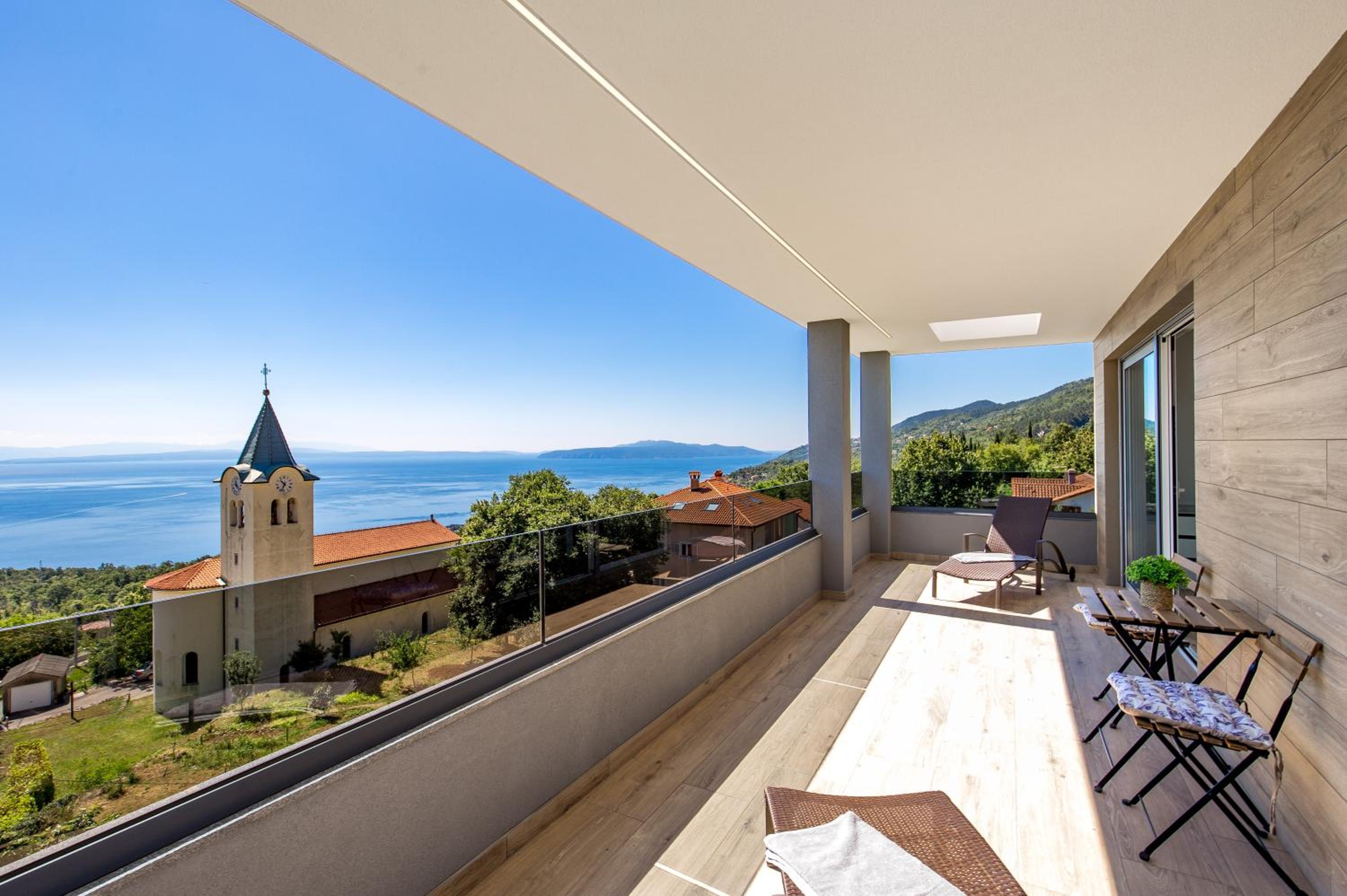 Villa with Sea View photo 2