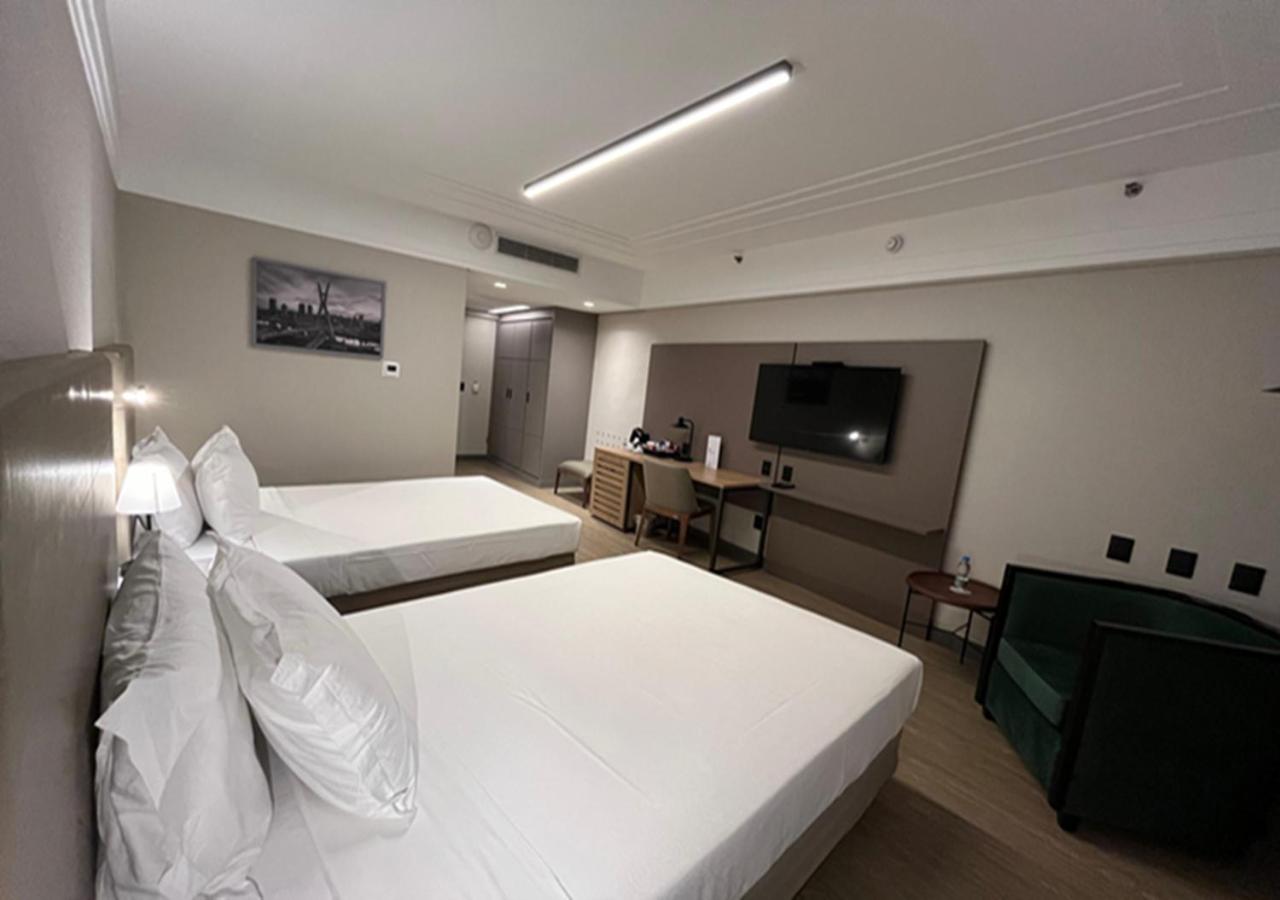 Executive Twin Room - Photo 1