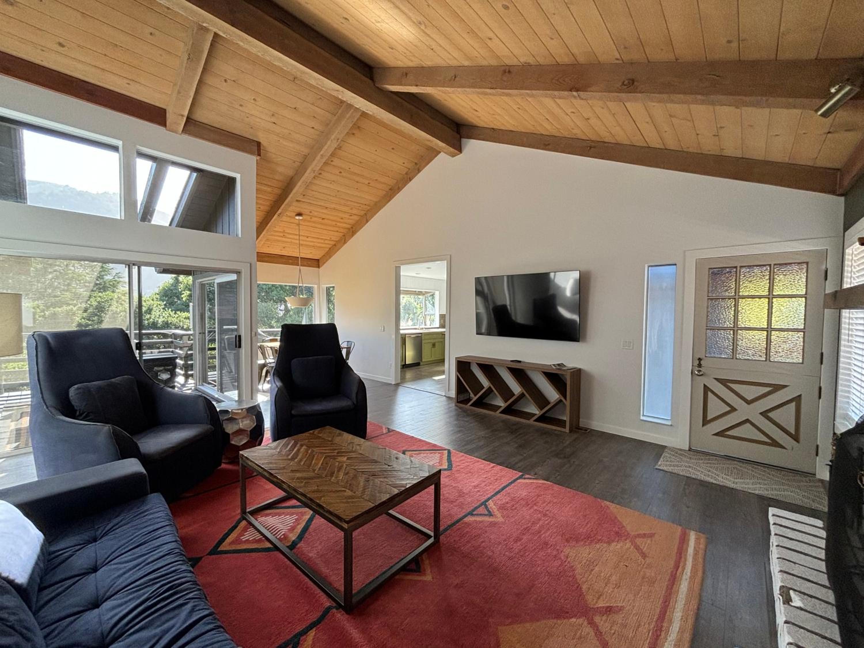 The Village House photo 3