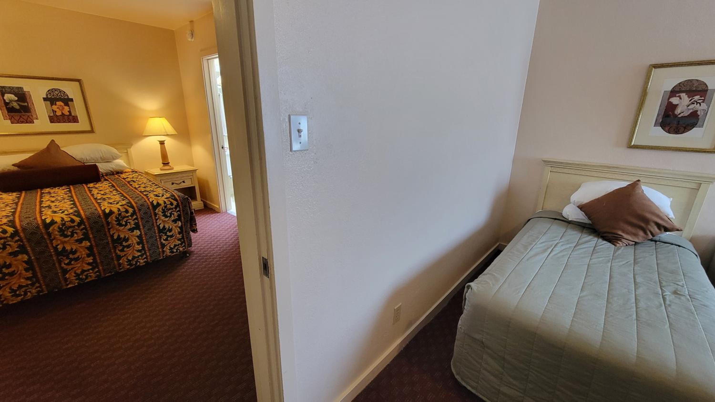 Family Suite - Photo 7