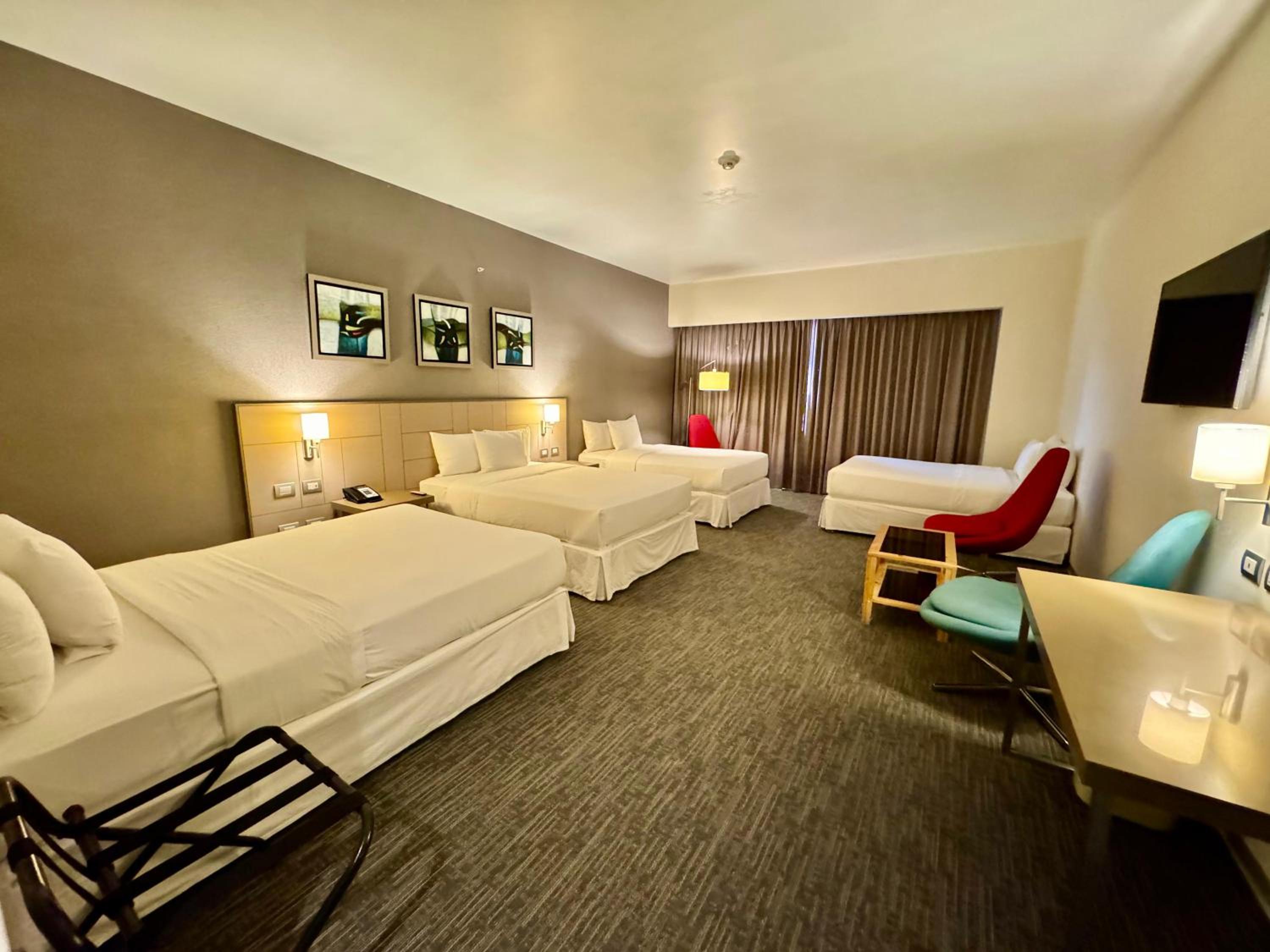 Superior King Room