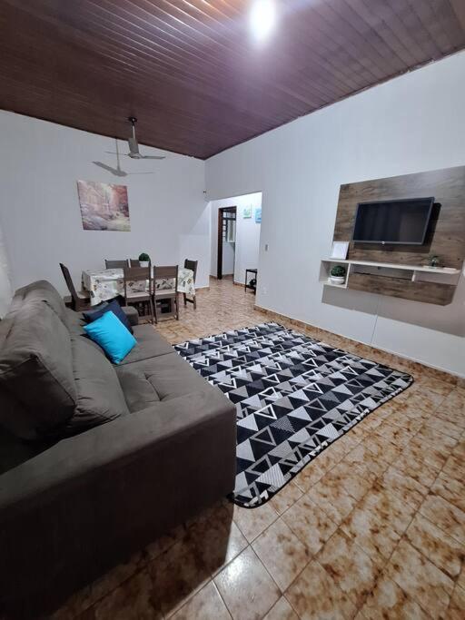 Two-Bedroom House photo 3