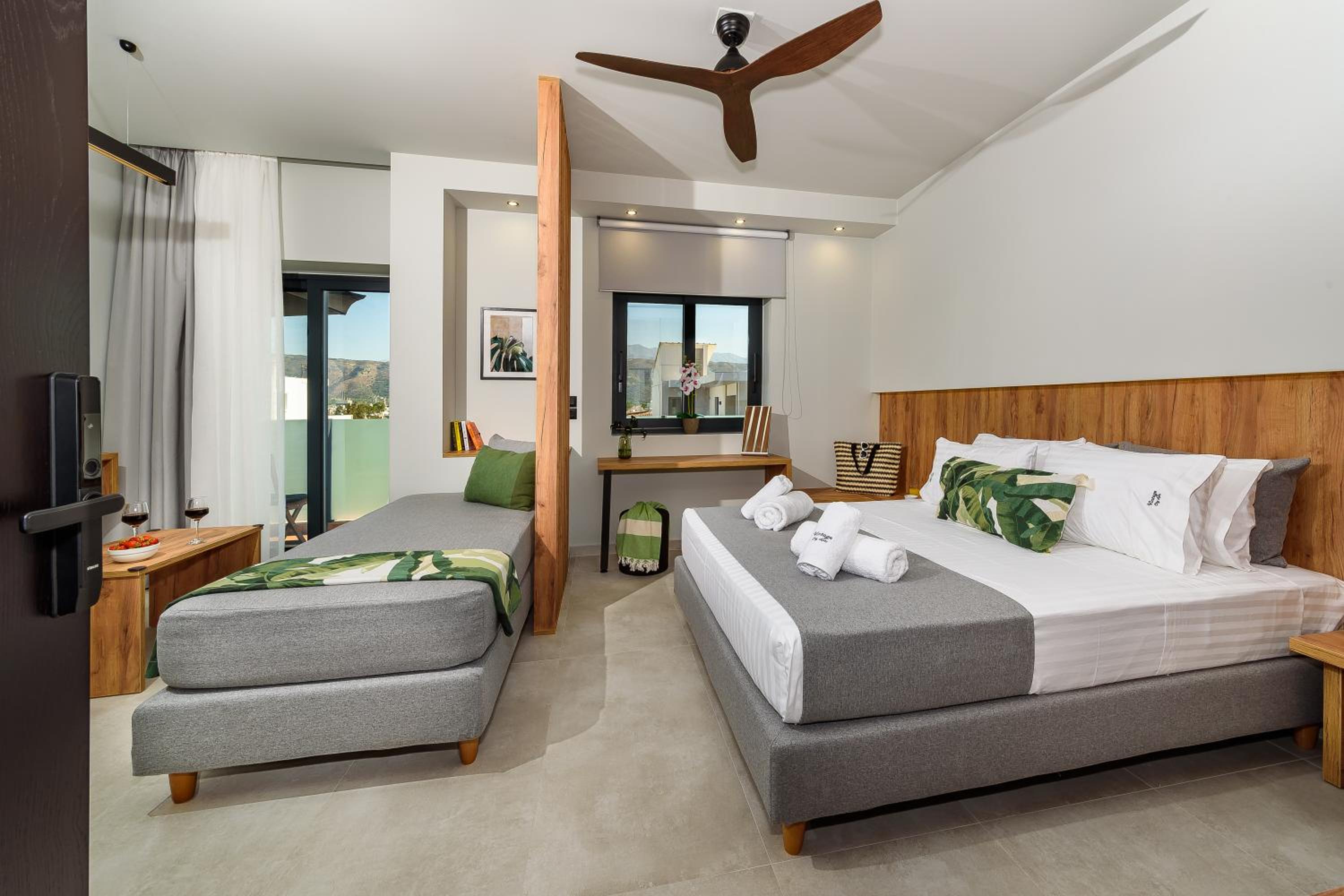 Triple Room with Mountain View - Photo 2