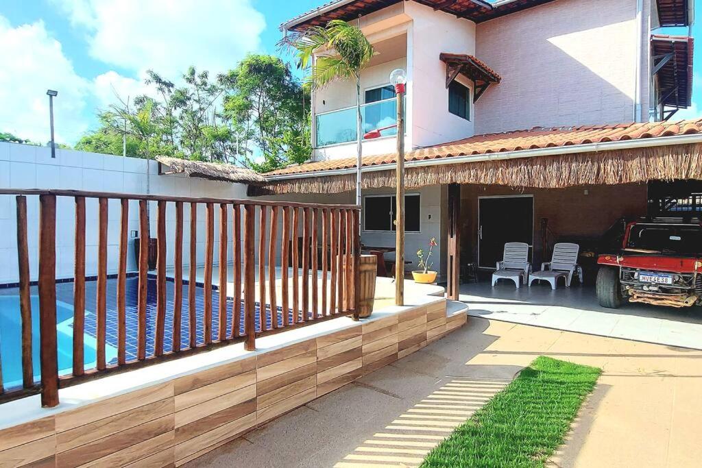 Four-Bedroom House photo 2