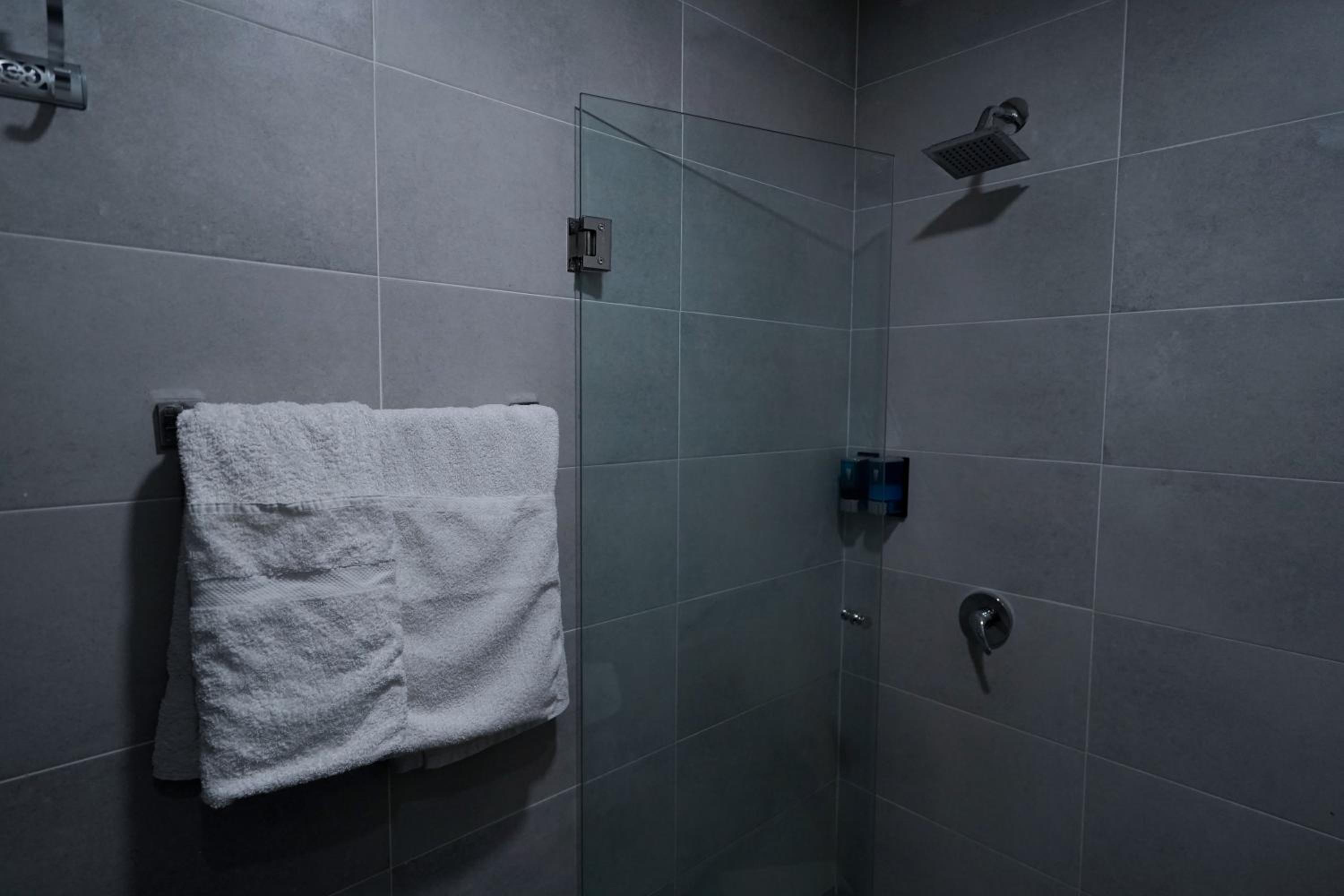 Deluxe Triple Room - Photo 4