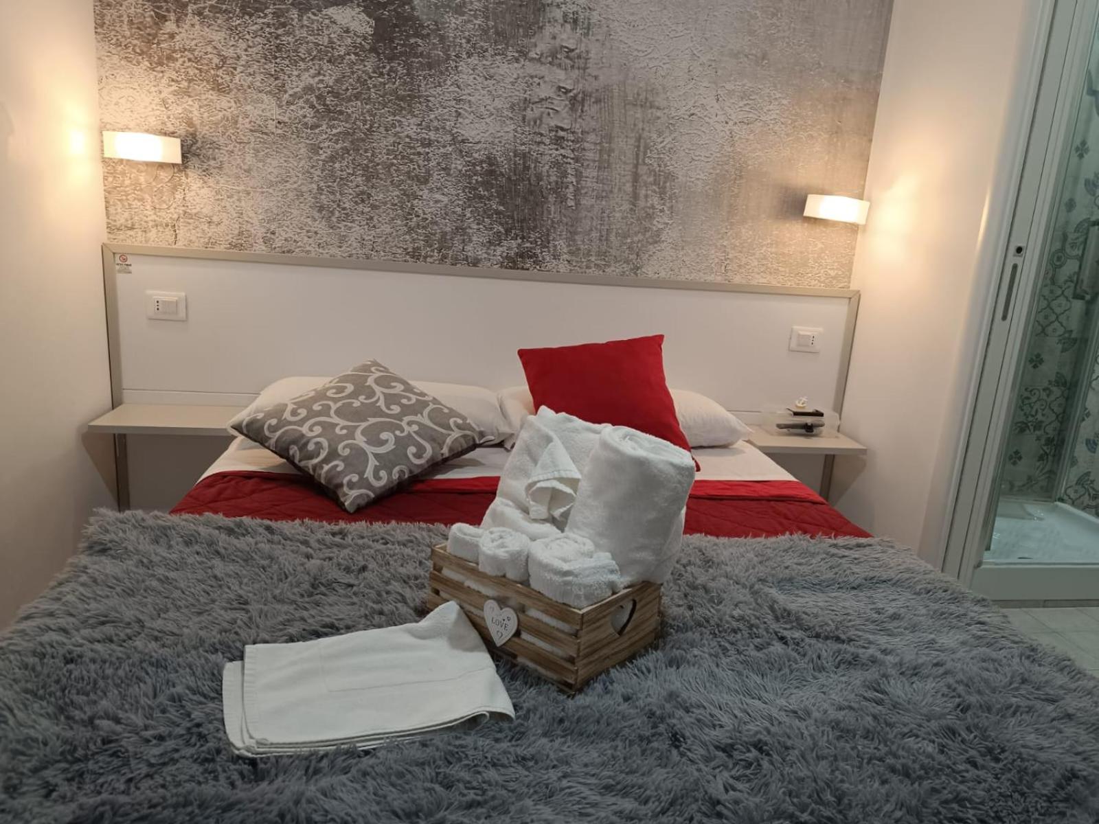 Double Room - Photo 29