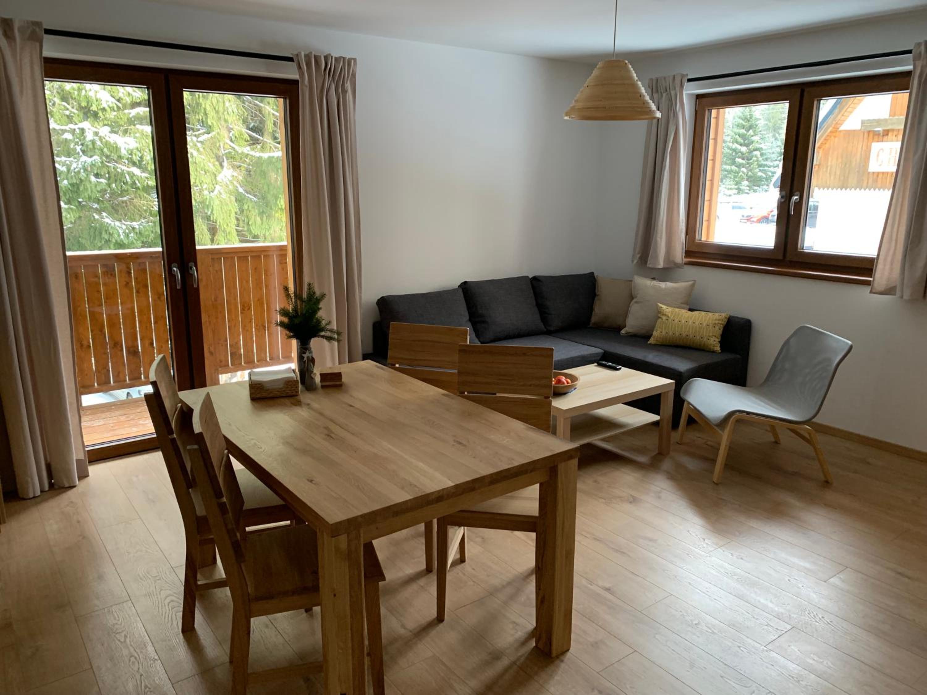 One-Bedroom Apartment with Balcony