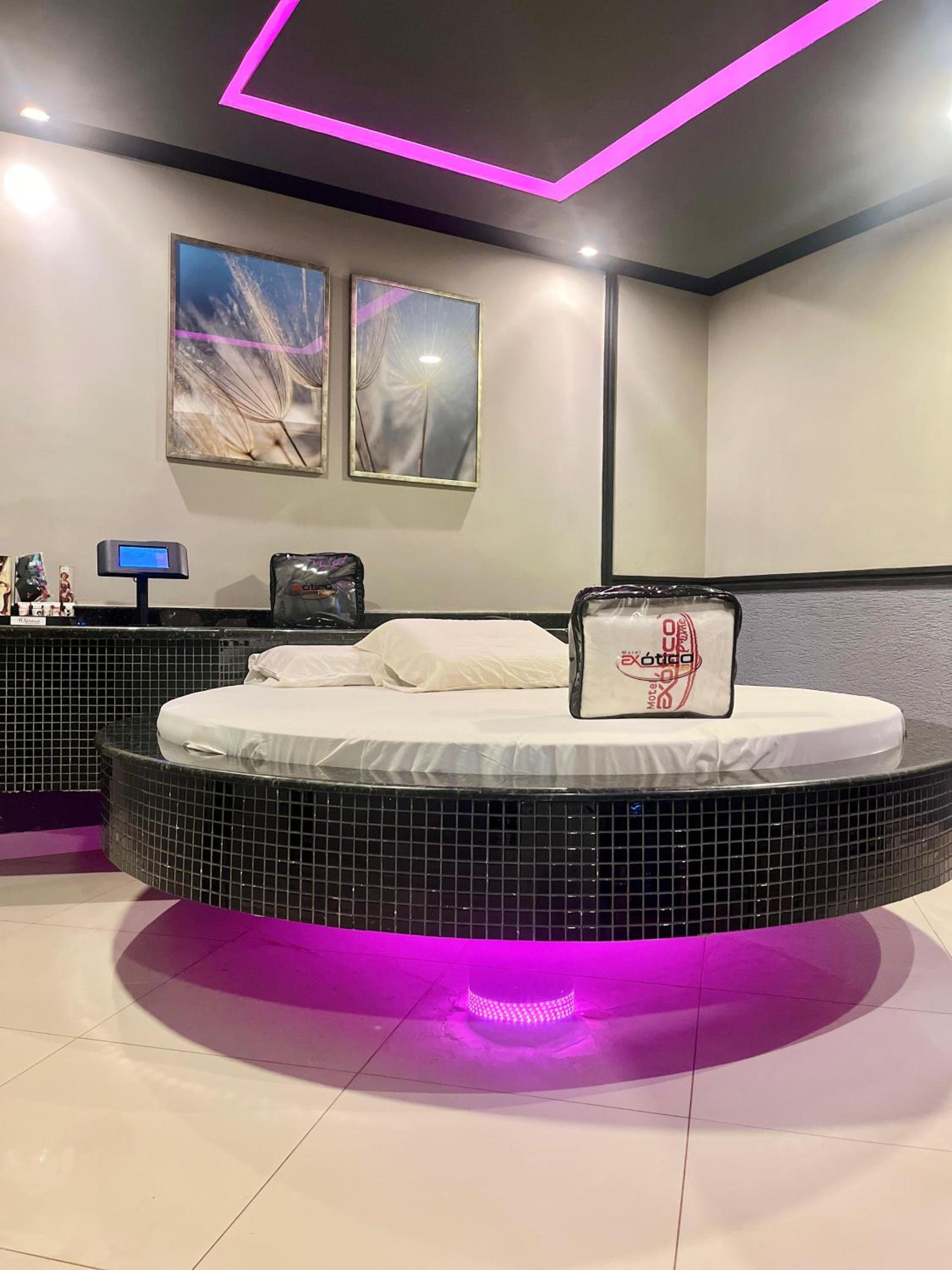Suite with Private Pool