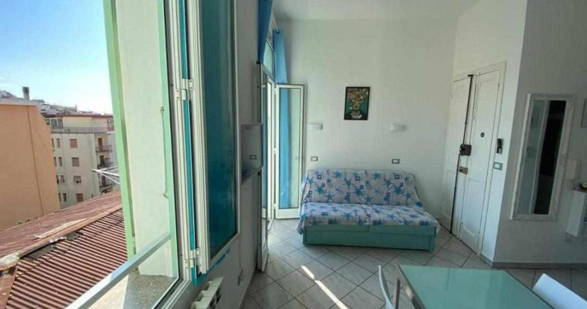 Apartment - Photo 52