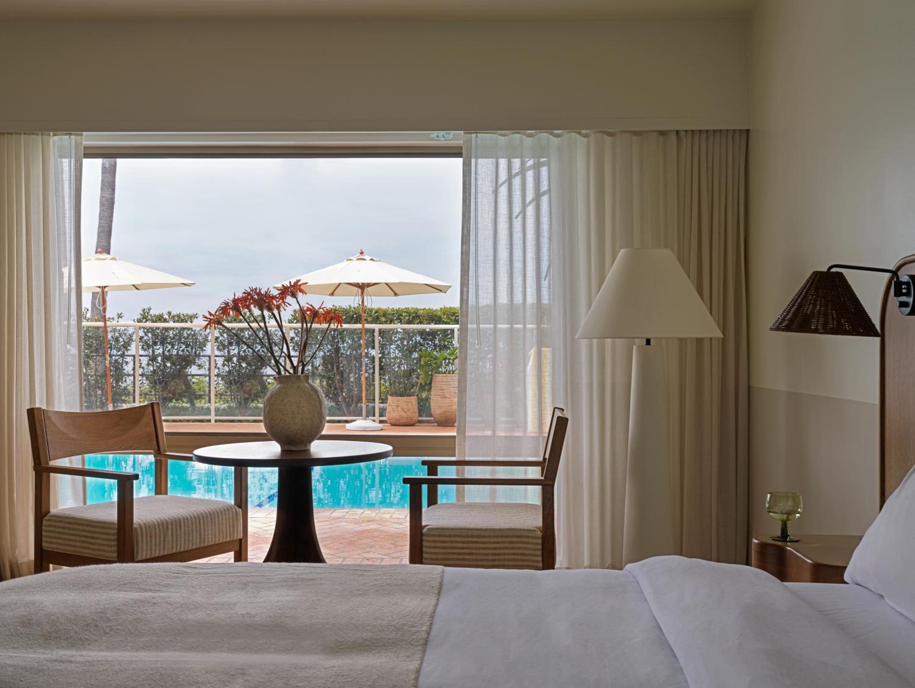 Pool Level King - Photo 2