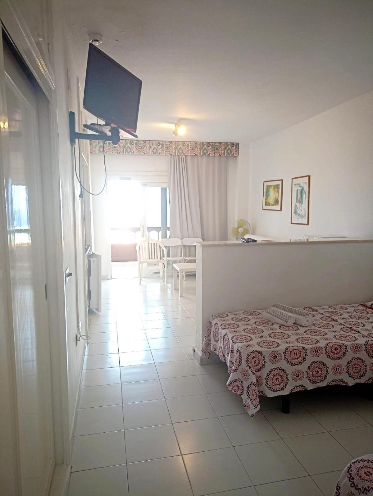 Studio Apartment with Sea View photo 2