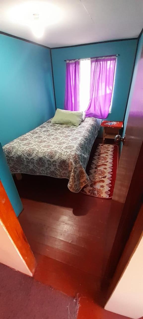 Single Room With Shared Bathroom photo 3