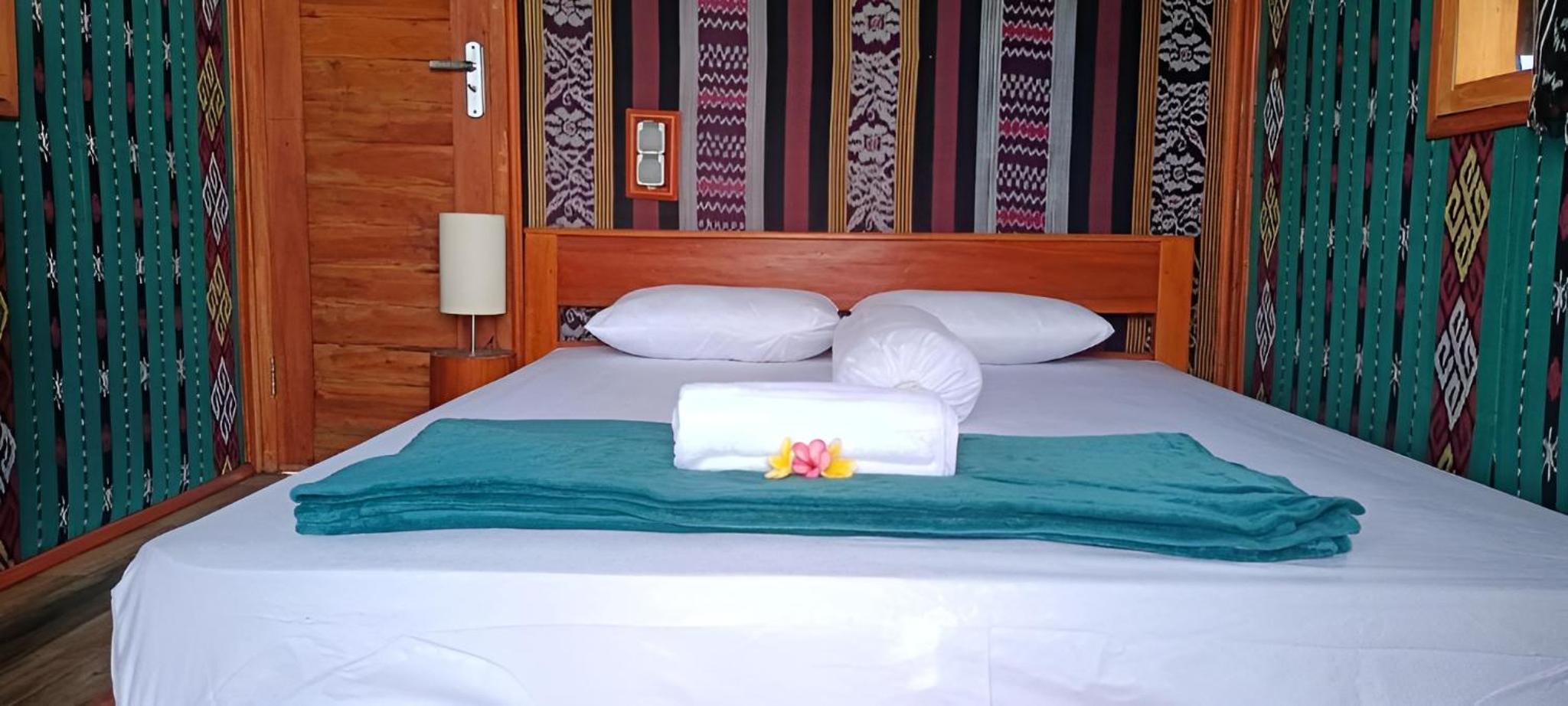 Deluxe Double Room with Balcony and Sea View - Photo 1