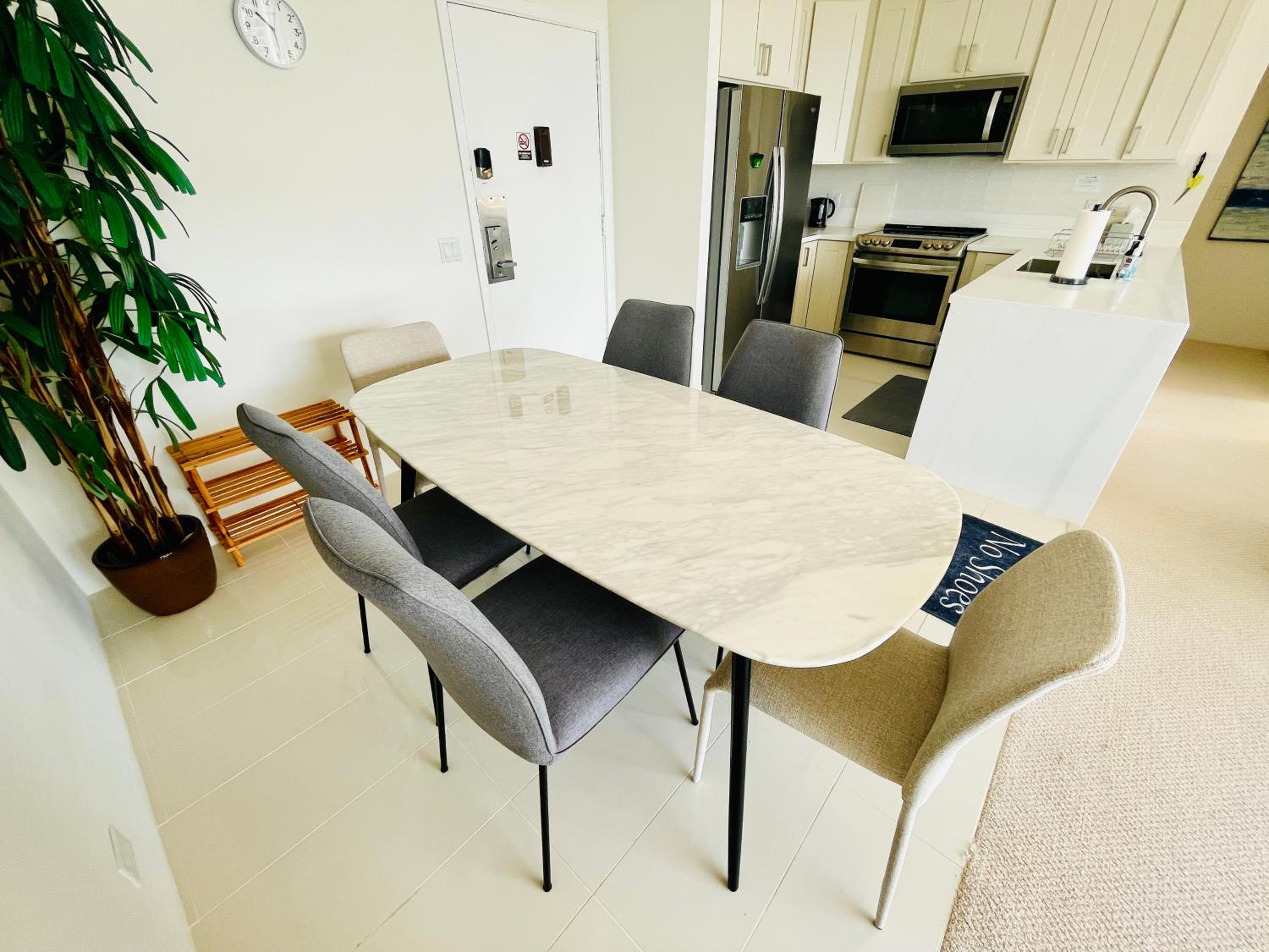 Penthouse Ocean view Two Bedroom Sleeps eight 2607: Two-Bedroom Apartment photo