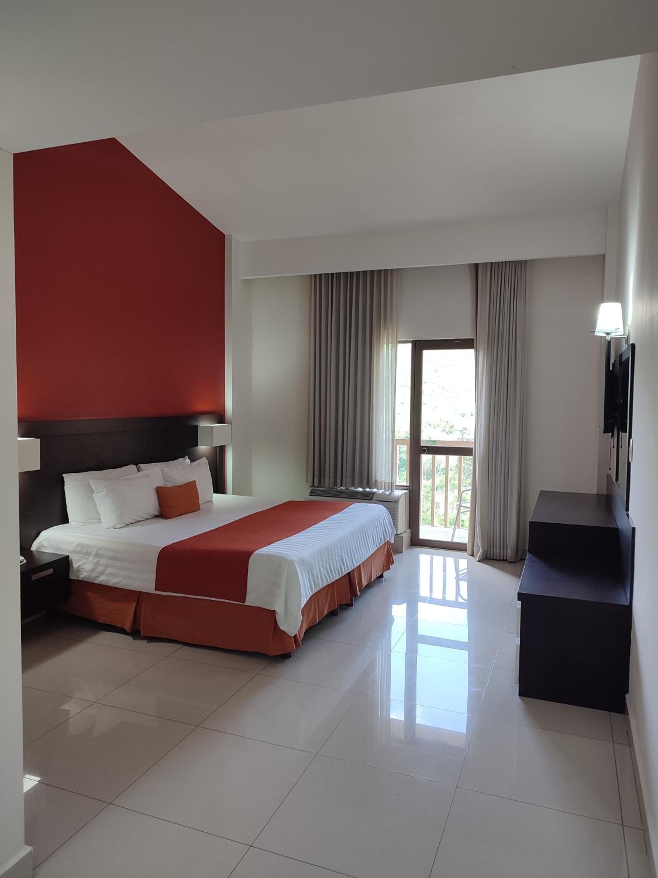 Double Room - Photo 4