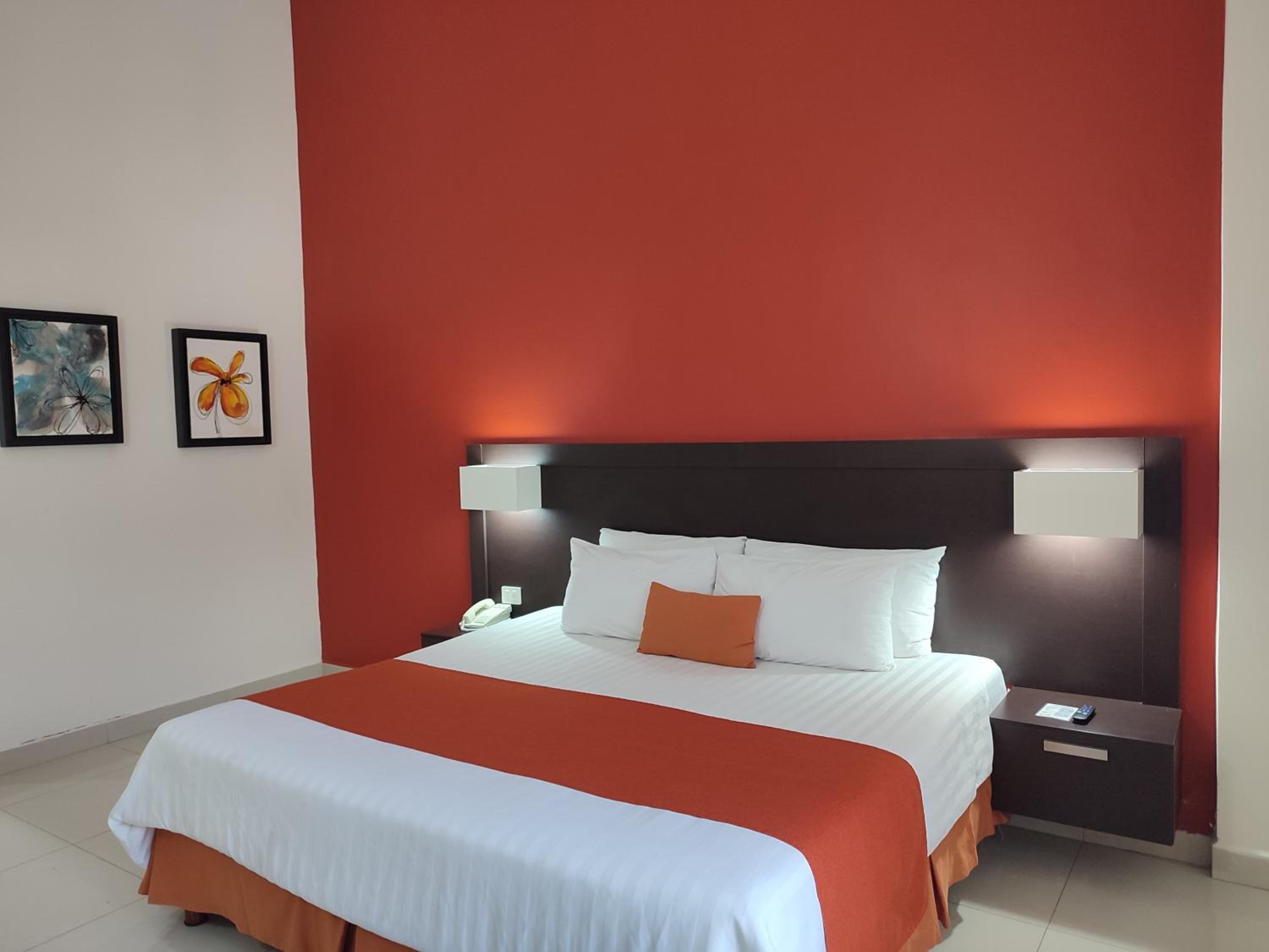 Double Room - Photo 2