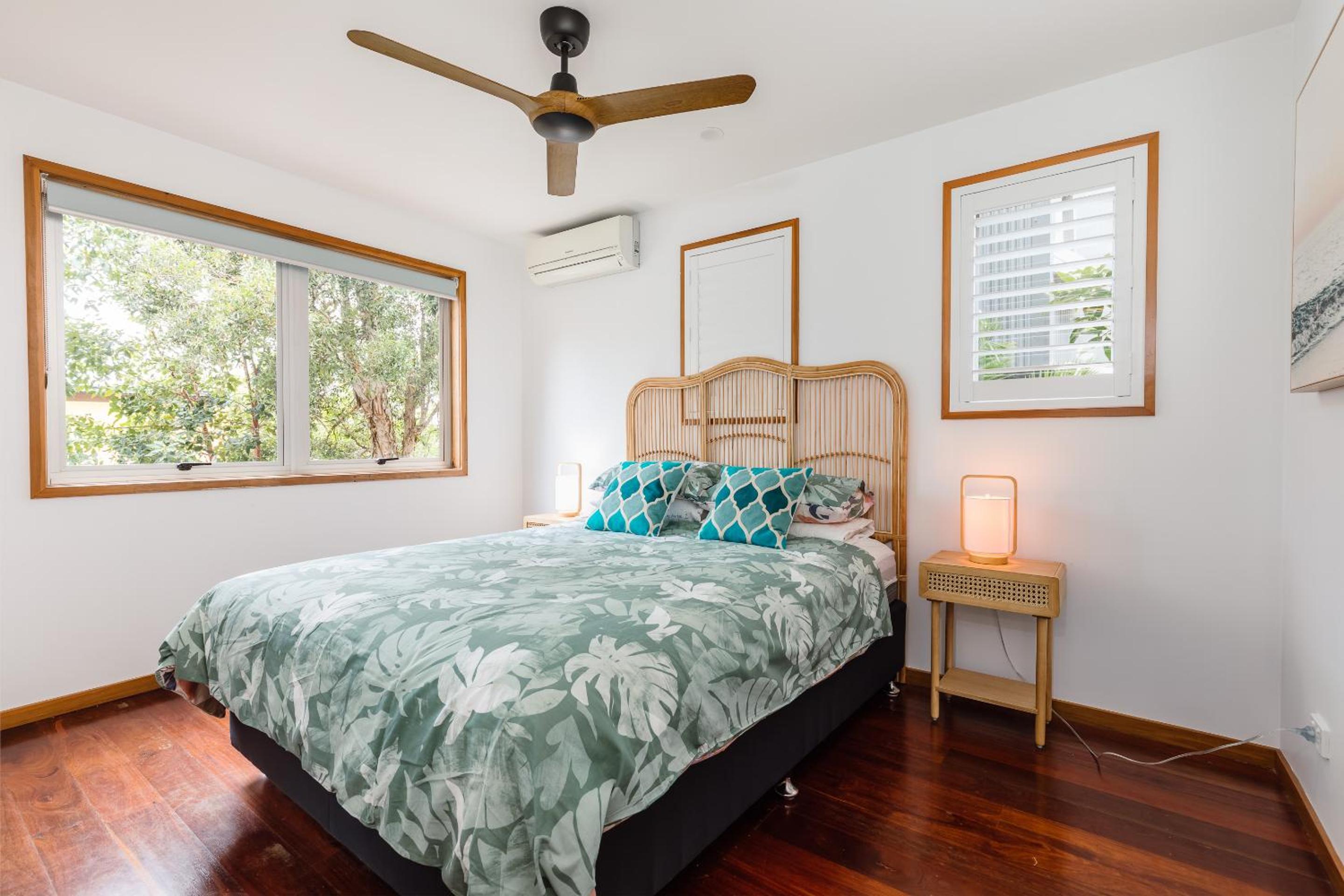 Three-Bedroom House photo 1