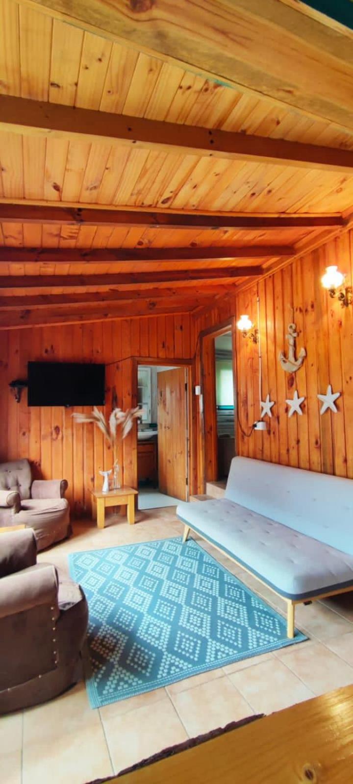 Three-Bedroom House photo 1