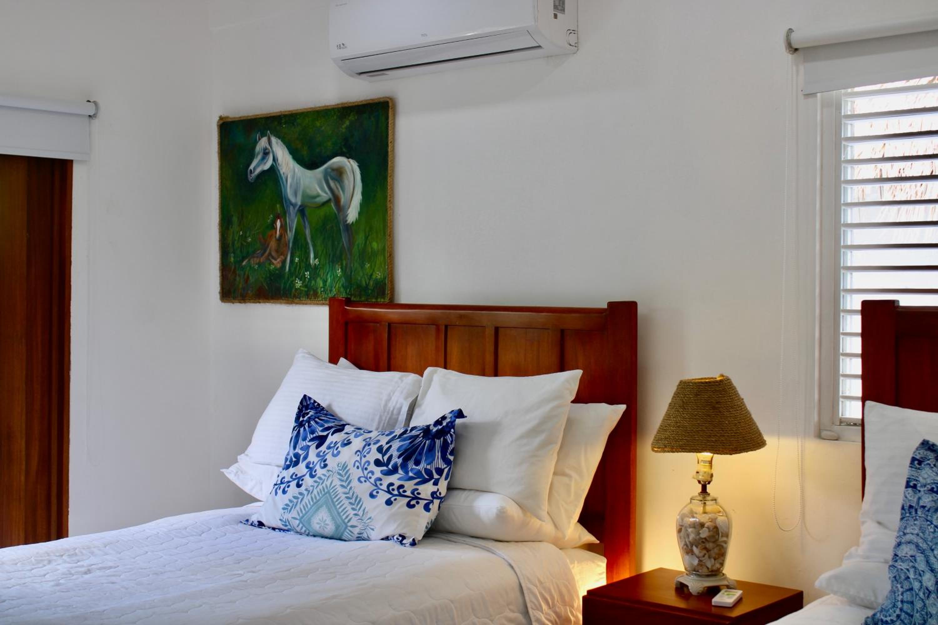 Three-Bedroom Villa photo 1