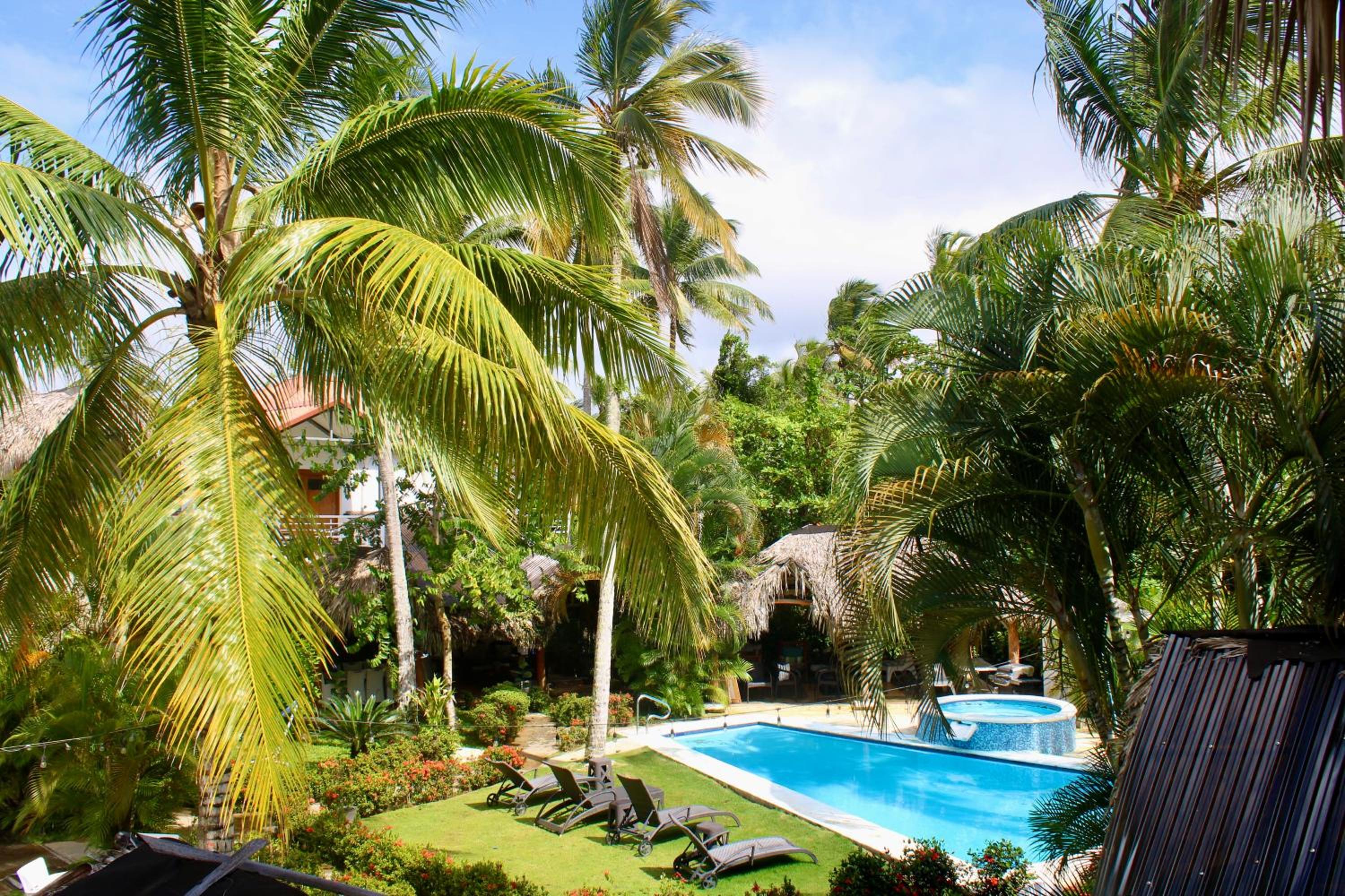 Three-Bedroom Villa photo 3