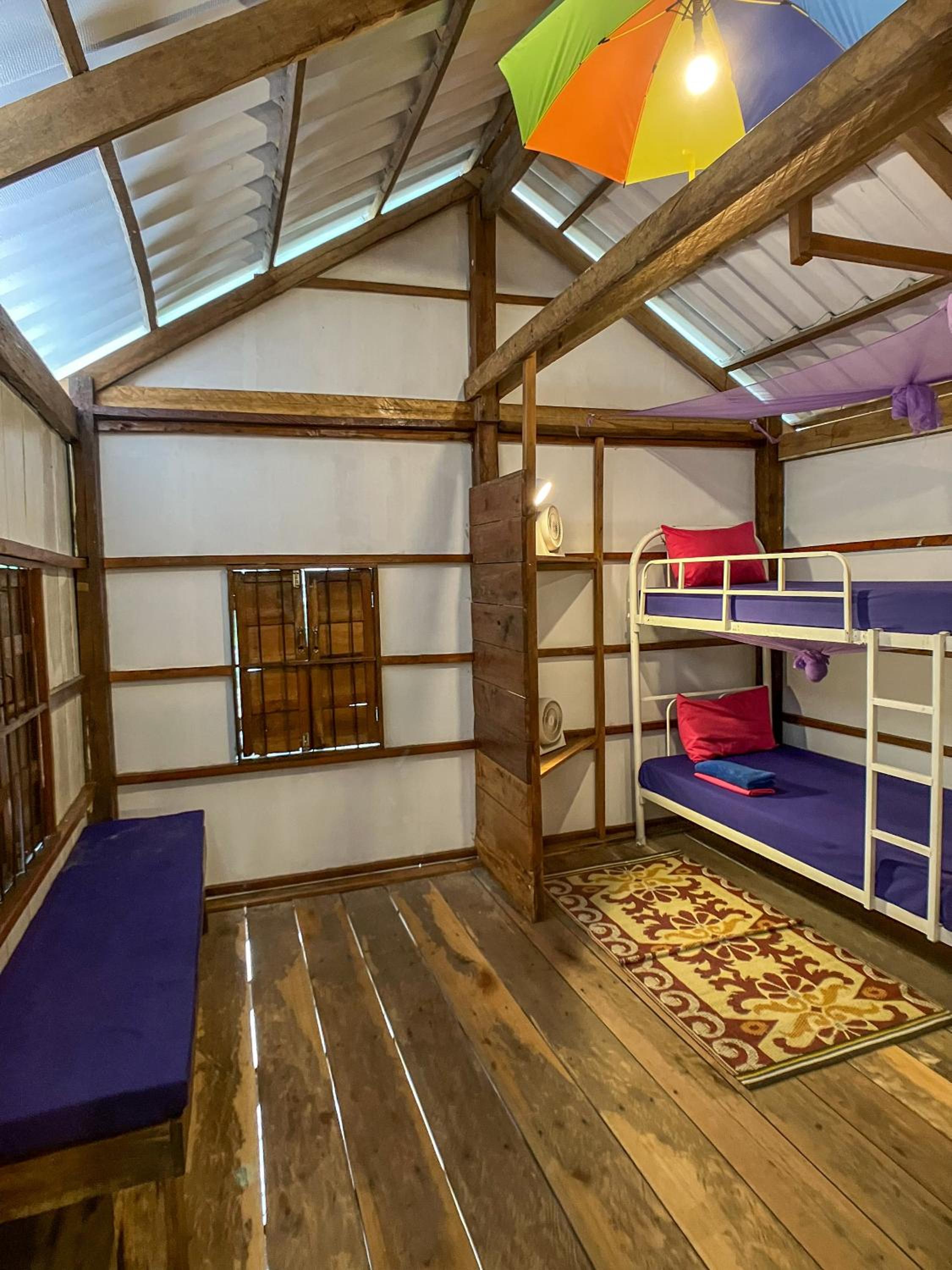 6-Bed Mixed Dormitory Room photo 1