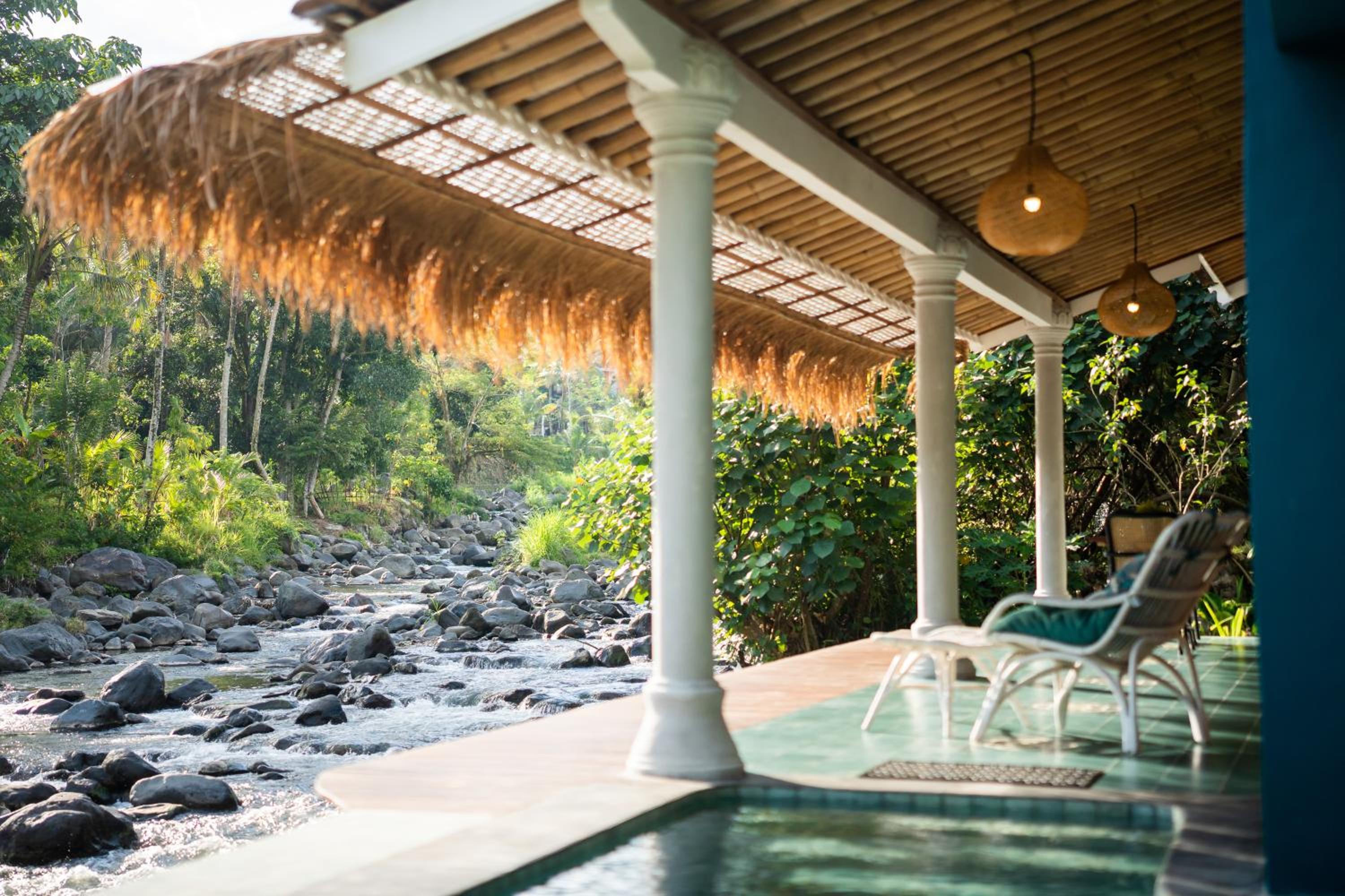 Villa with Private Pool - Photo 29