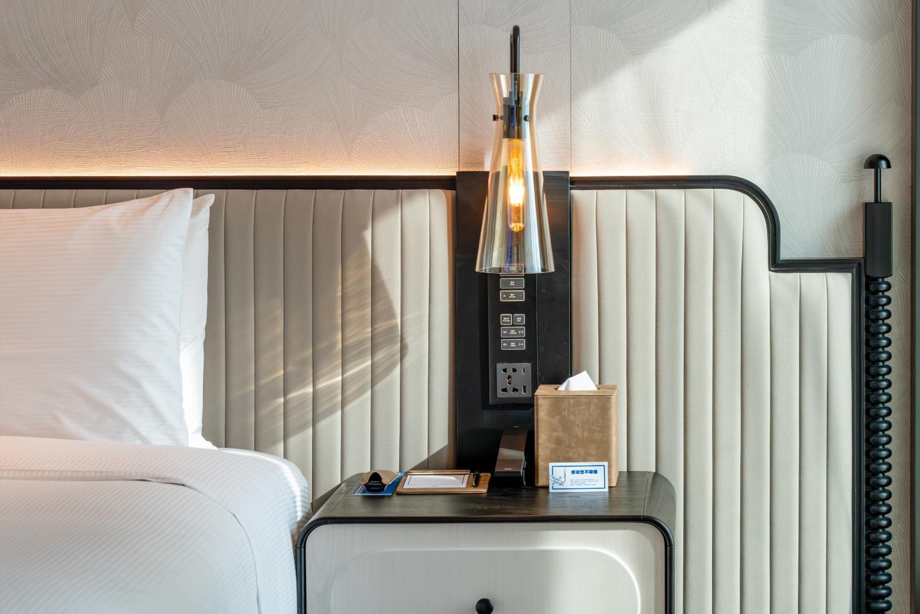 Premium King Room