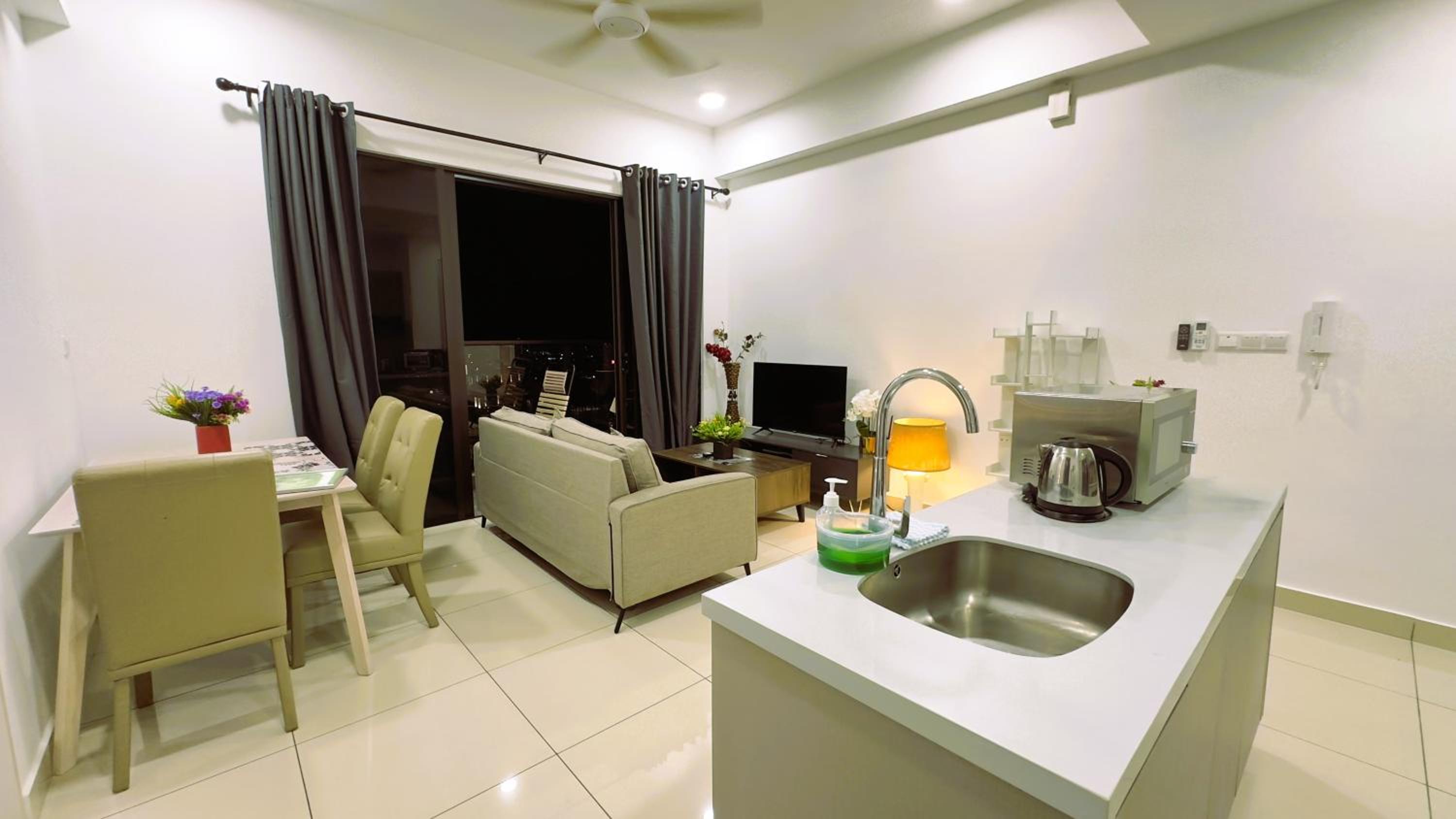 One-Bedroom Apartment