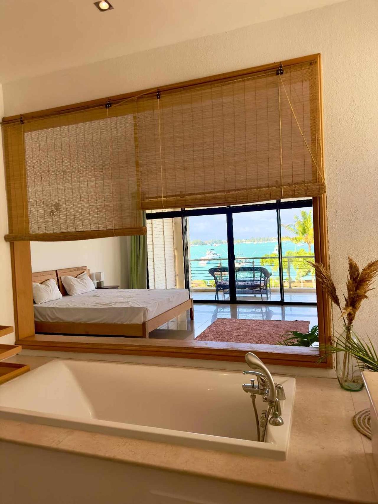 Villa with Sea View