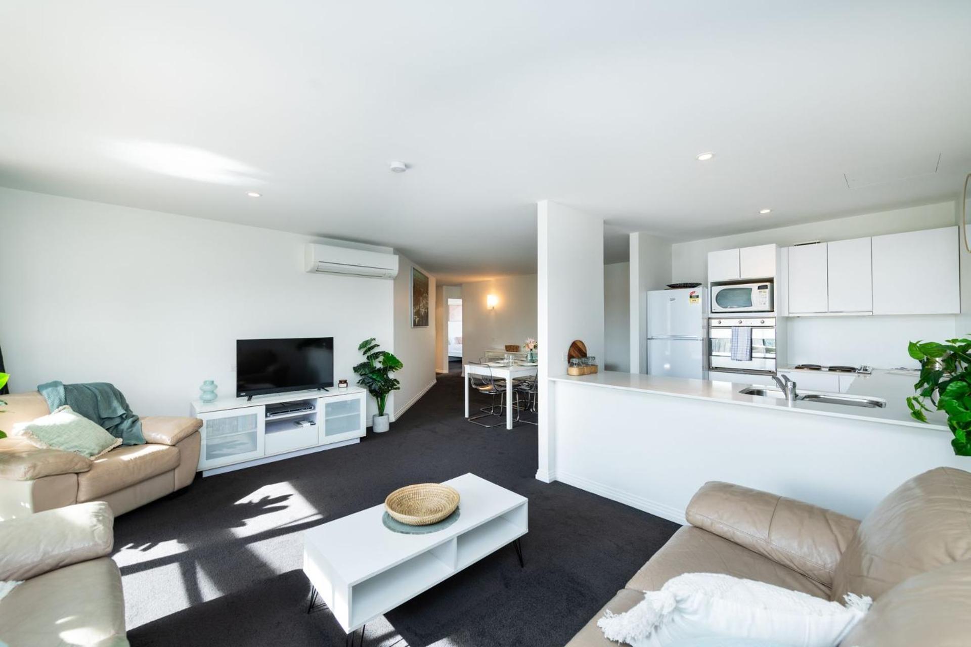 Three-Bedroom Apartment photo 1