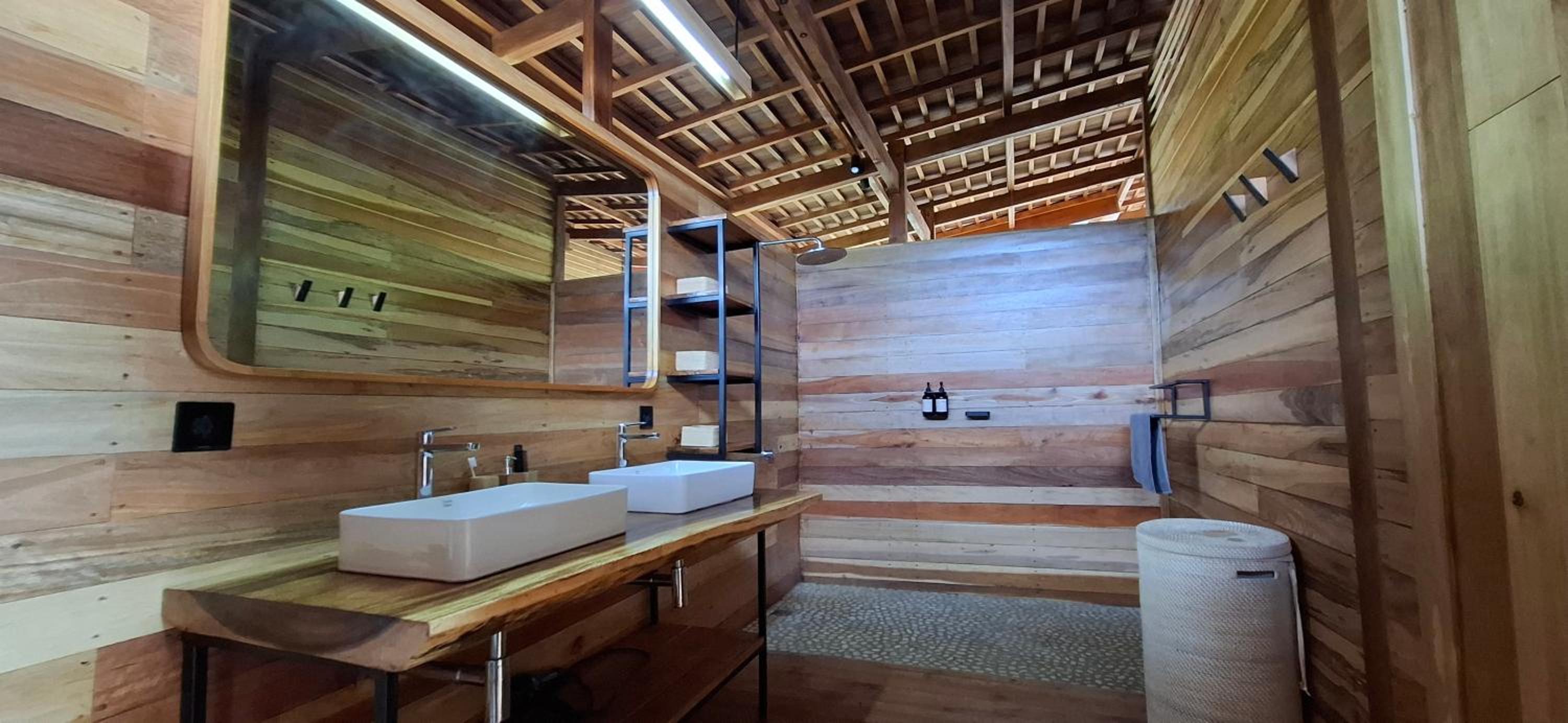 Family Room - Photo 8