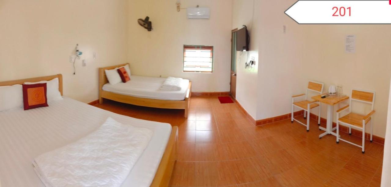 Quadruple Room with Lake View photo 1