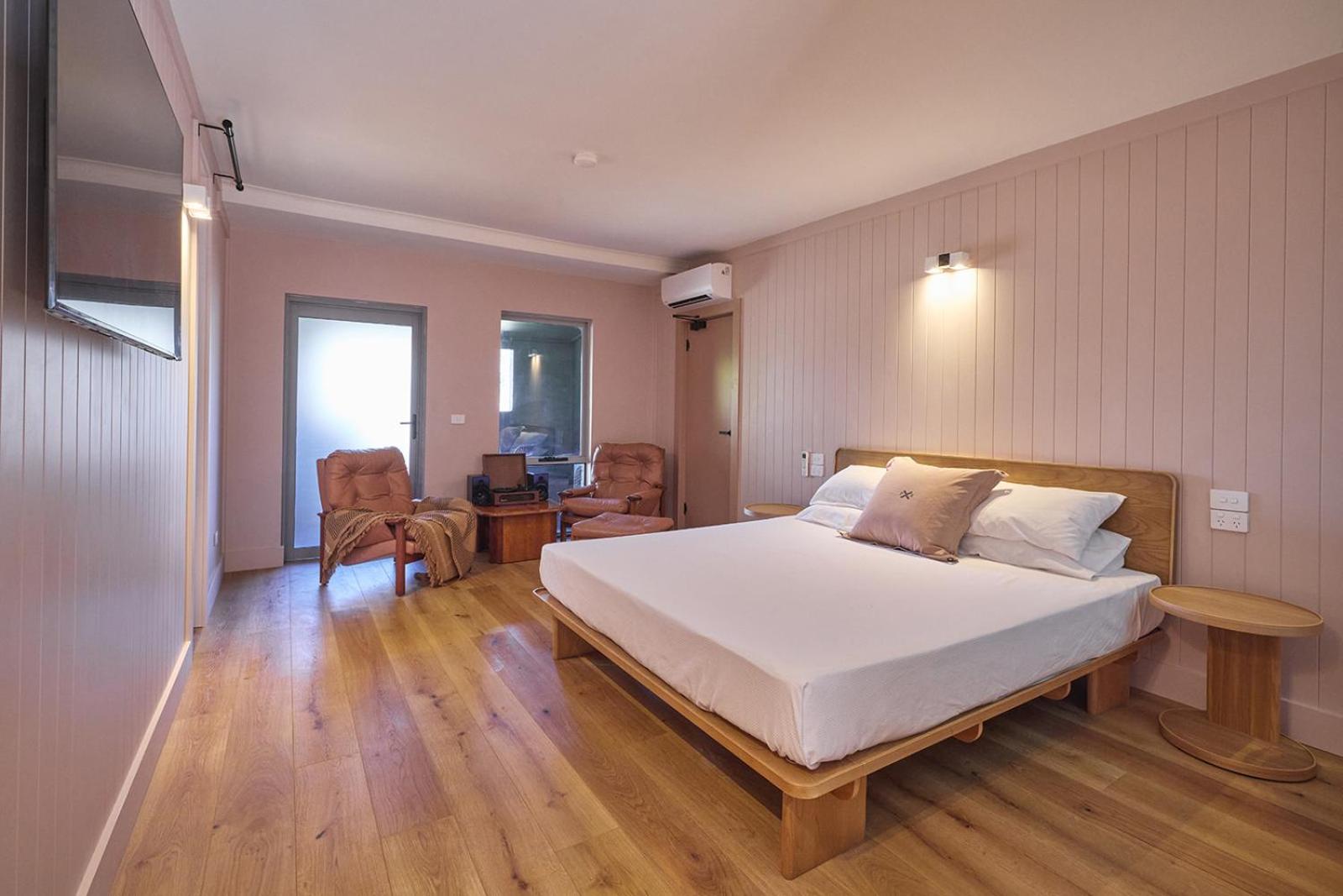 Suite photo 1