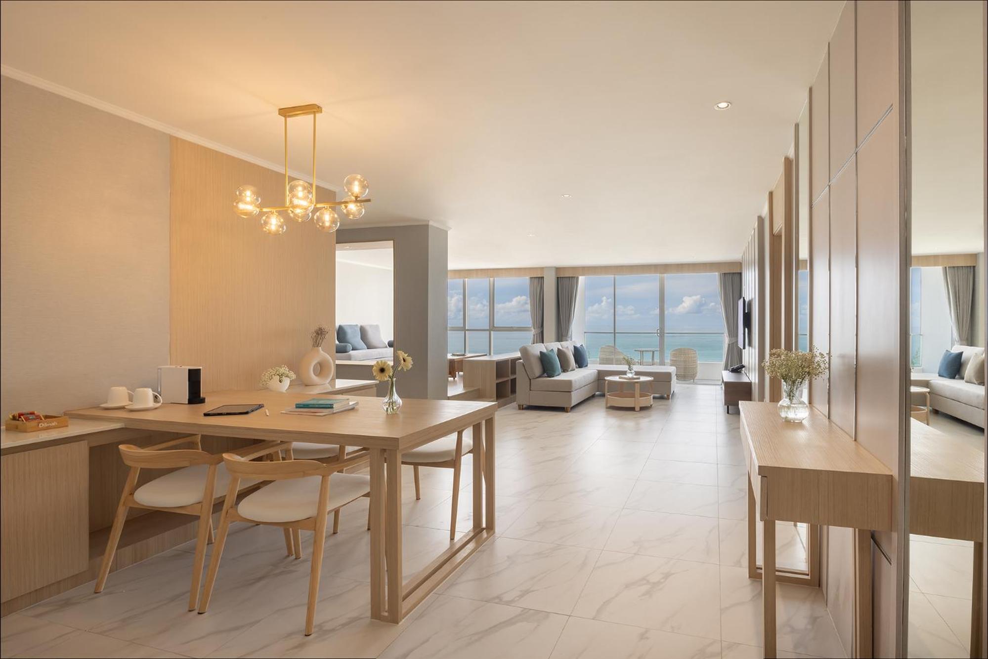 Ocean's Edge Two Bedroom Penthouse - Photo 1