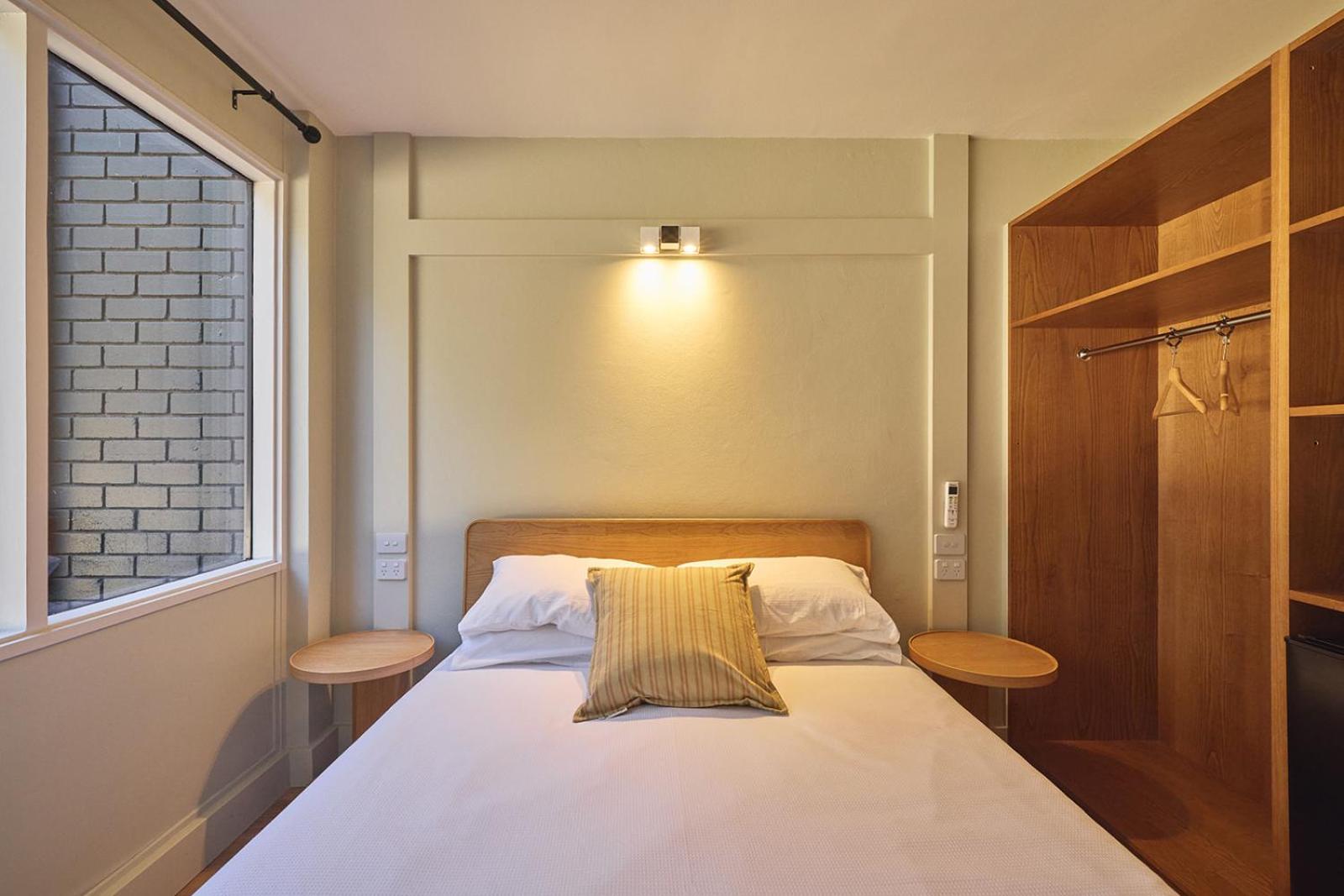 Double Room with Pool View photo 3