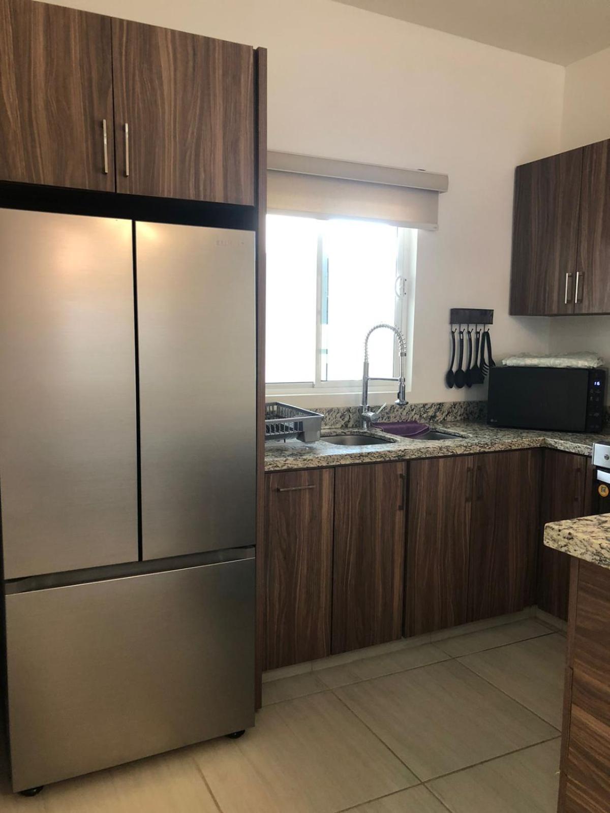 Two-Bedroom House photo 2