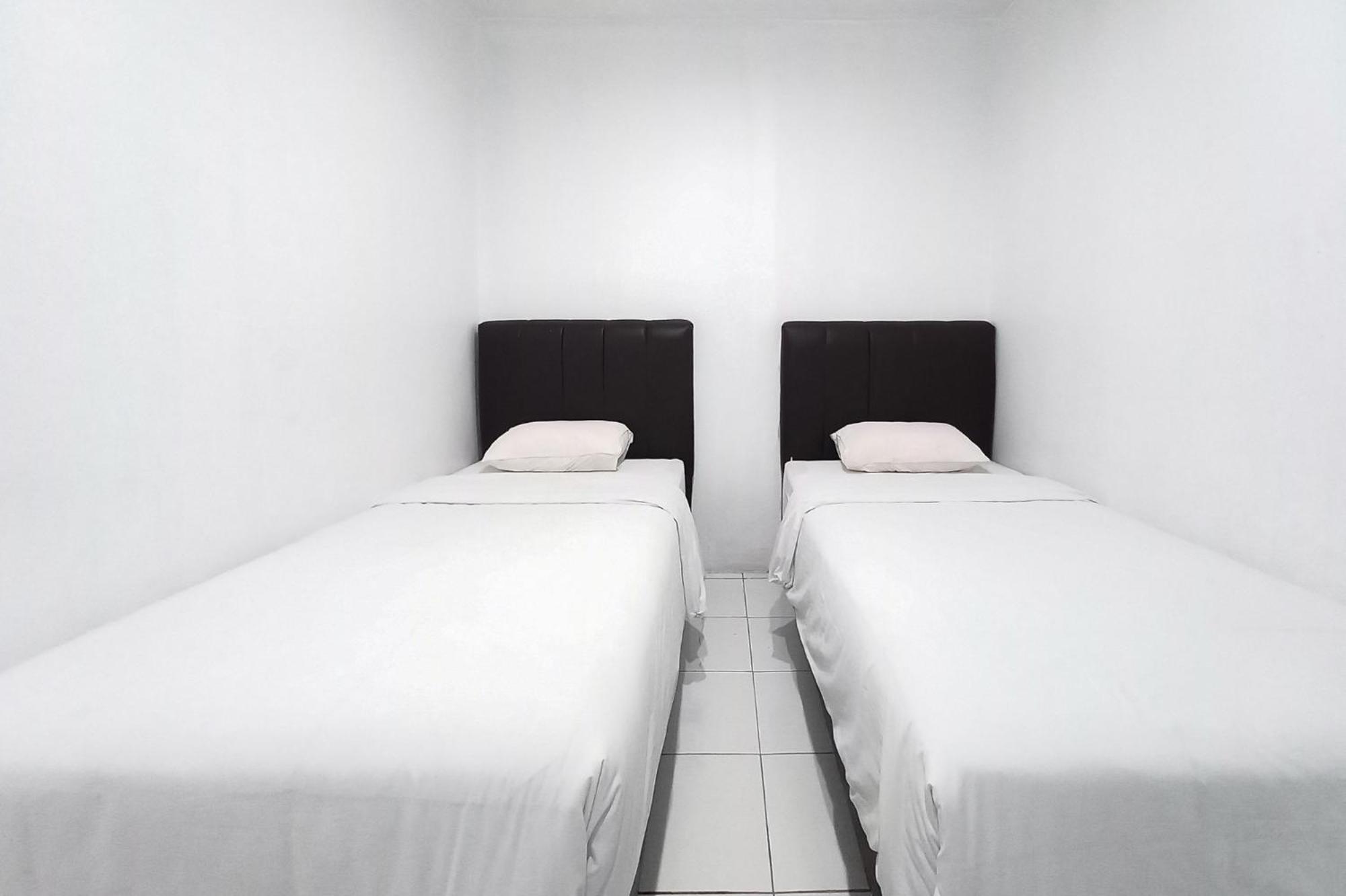 Deluxe Twin Room photo 1