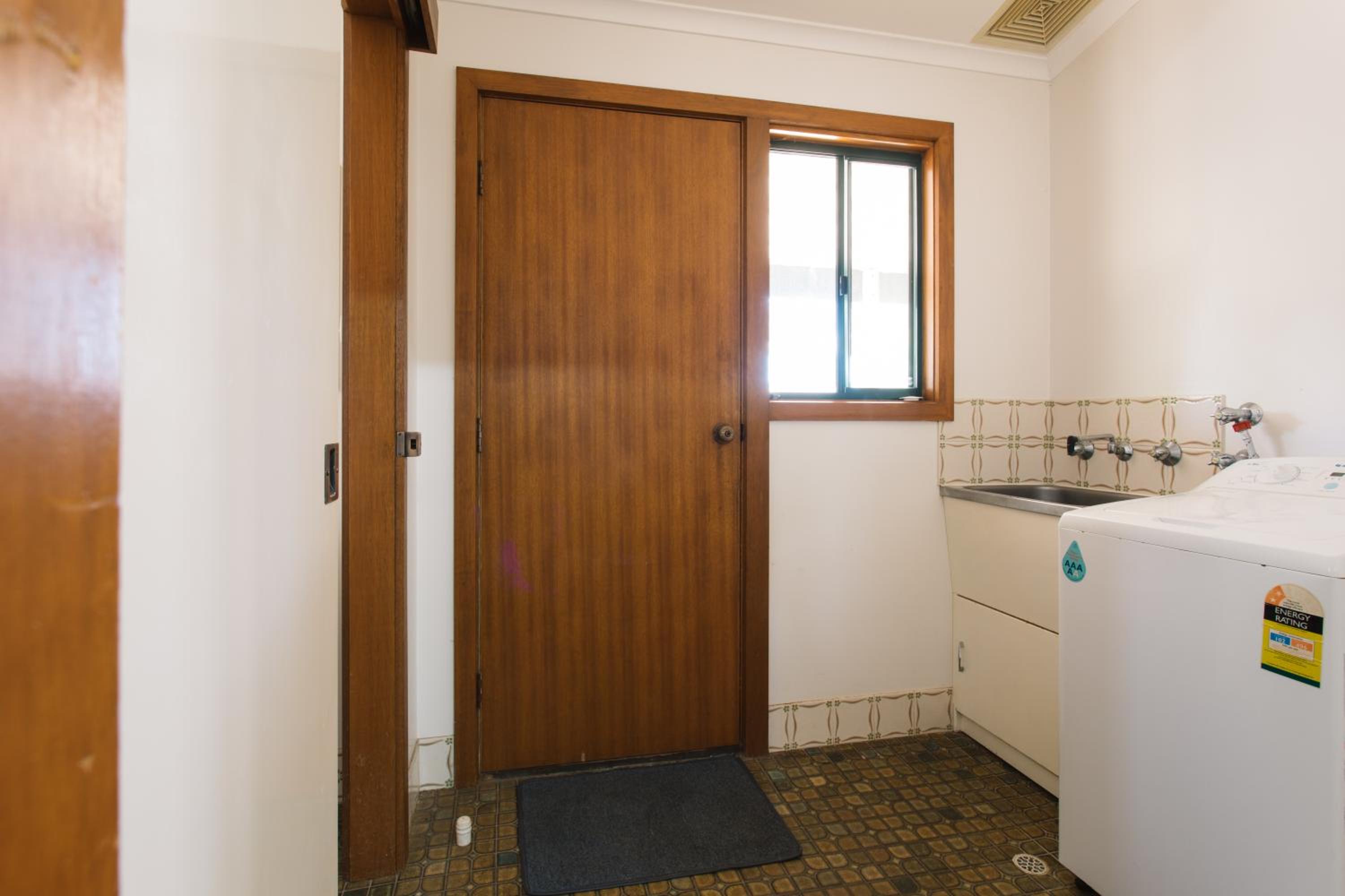 Two-Bedroom Cottage photo 2