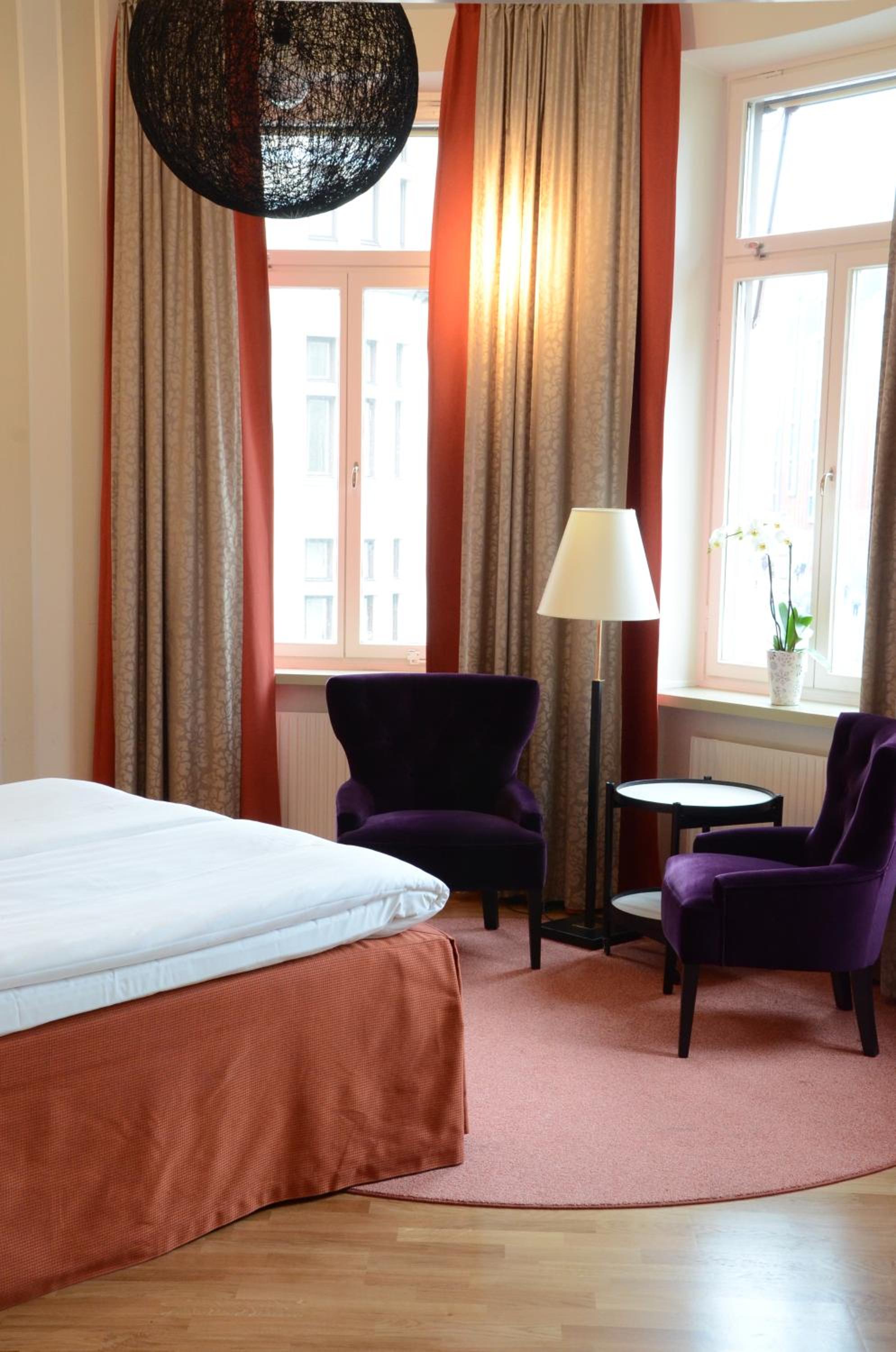 Junior Suite thumbnail 6