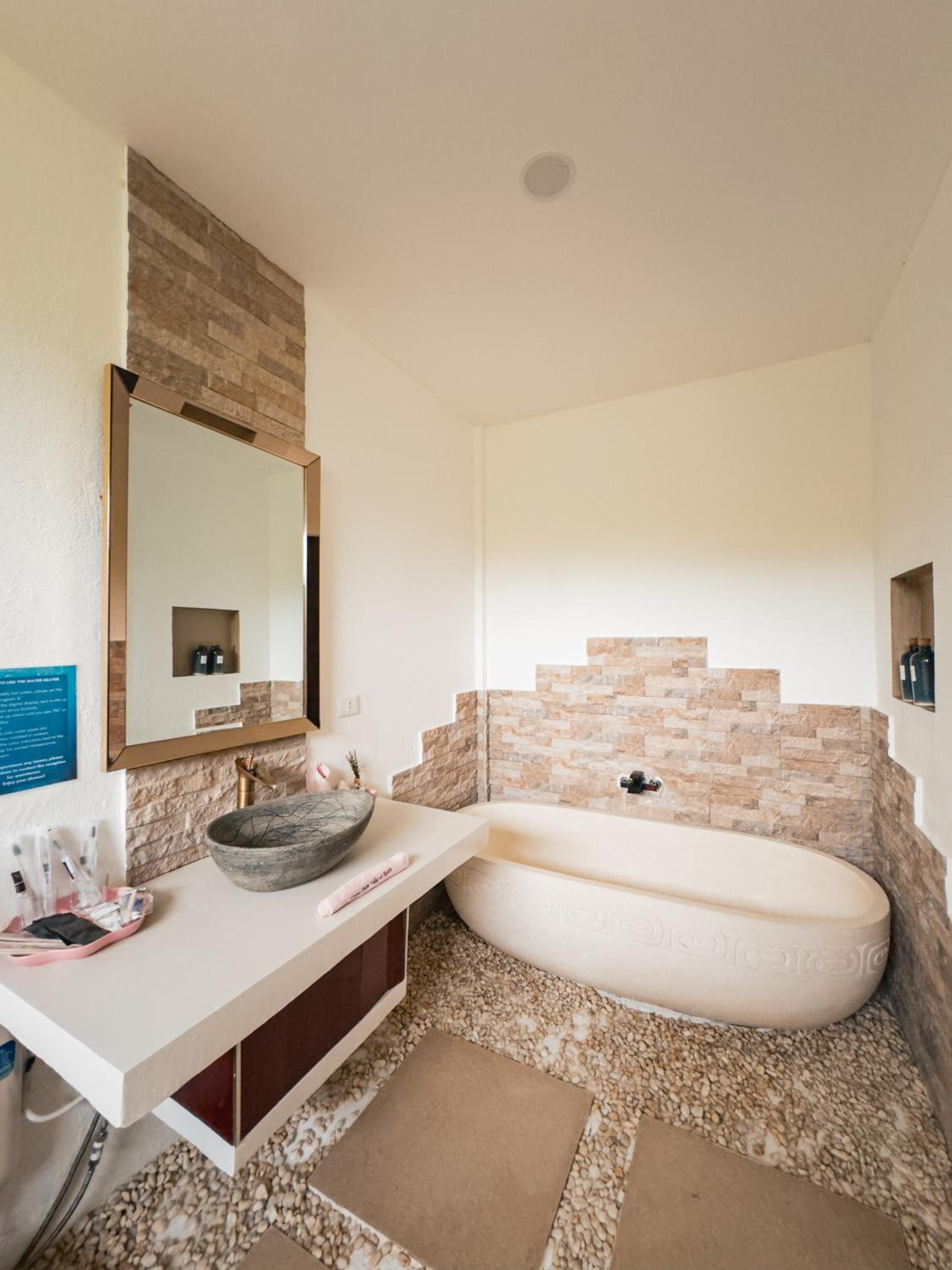 Two-Bedroom Villa - Photo 6