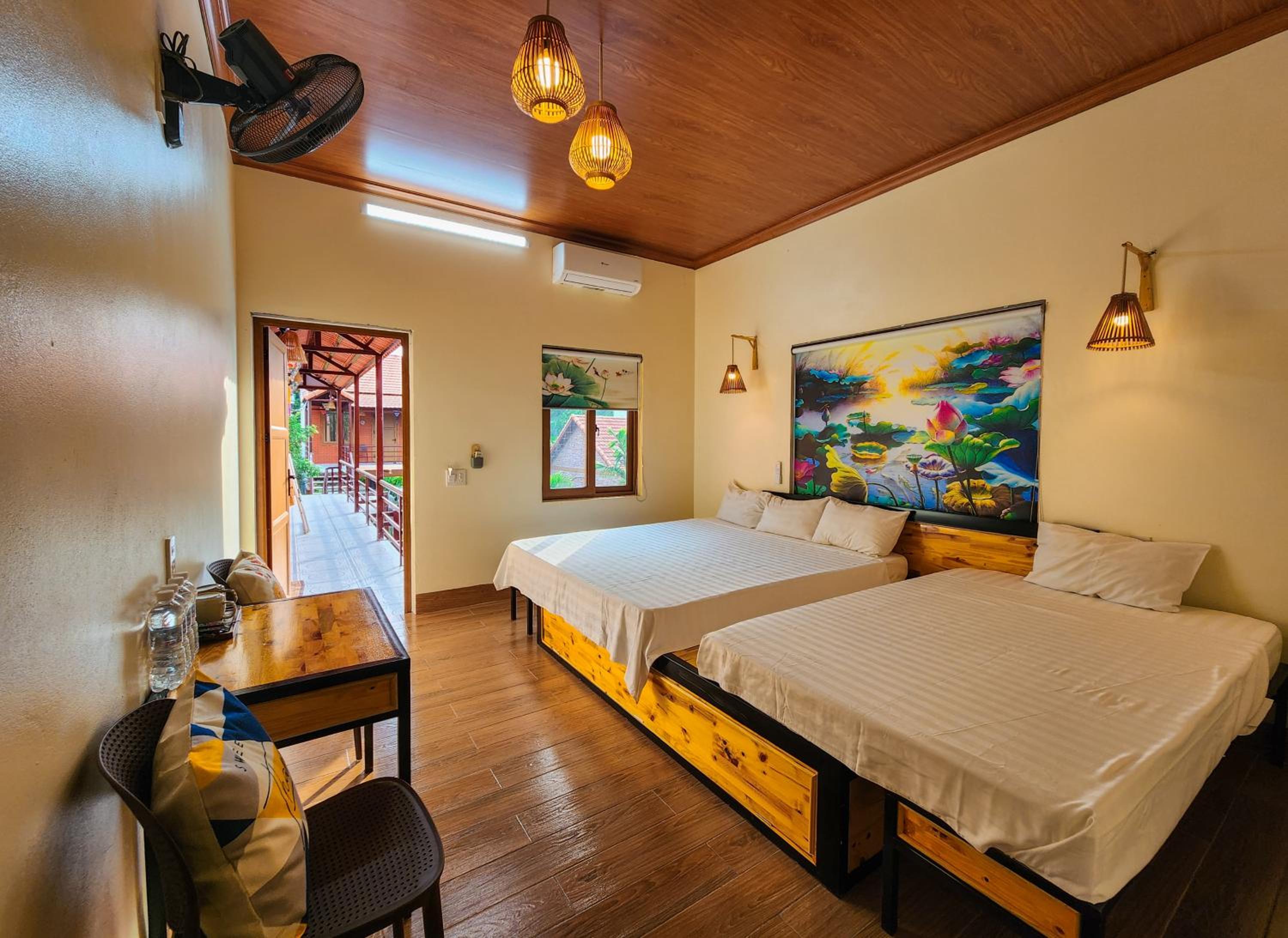 Triple Room With Mountain View