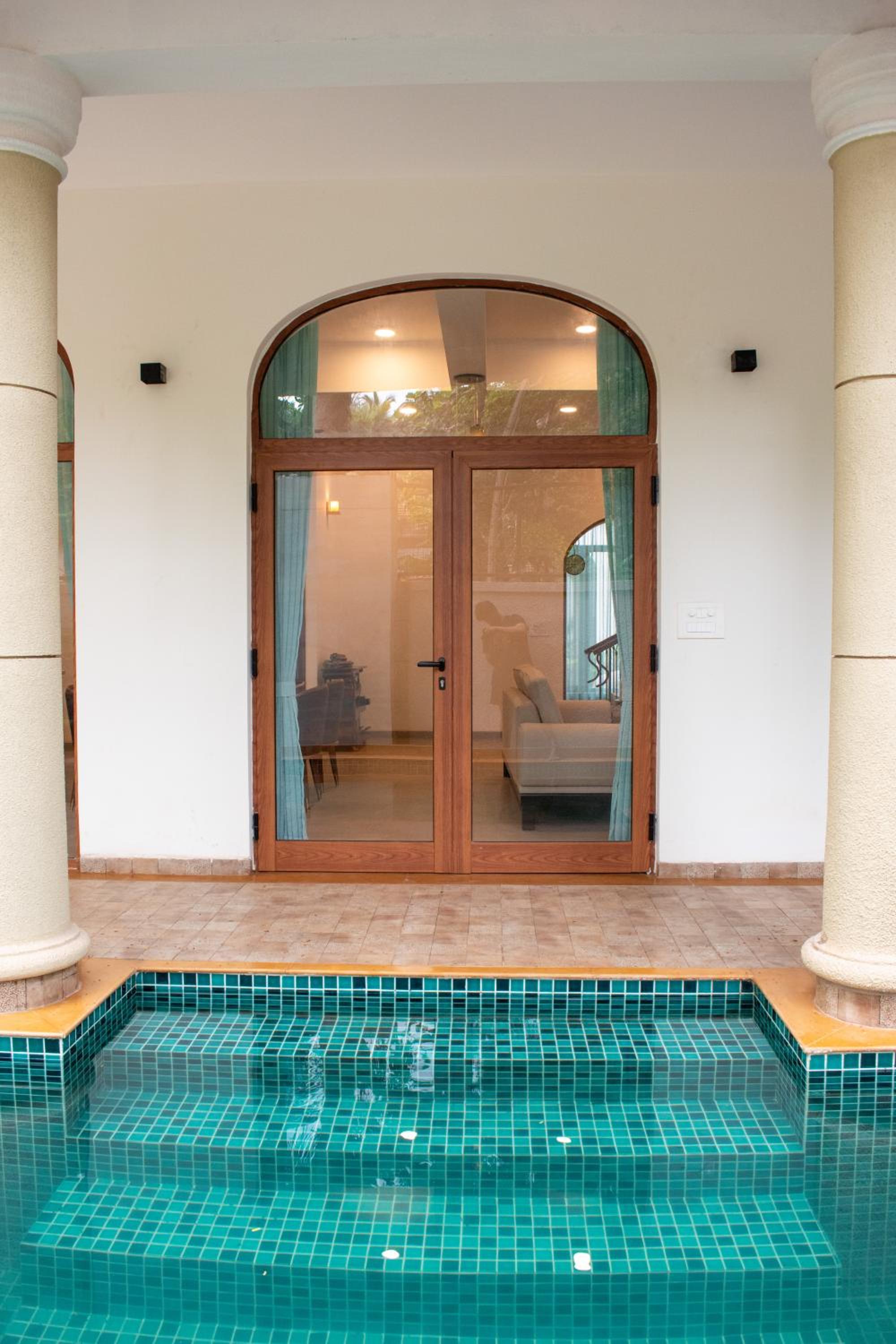 Villa photo 3