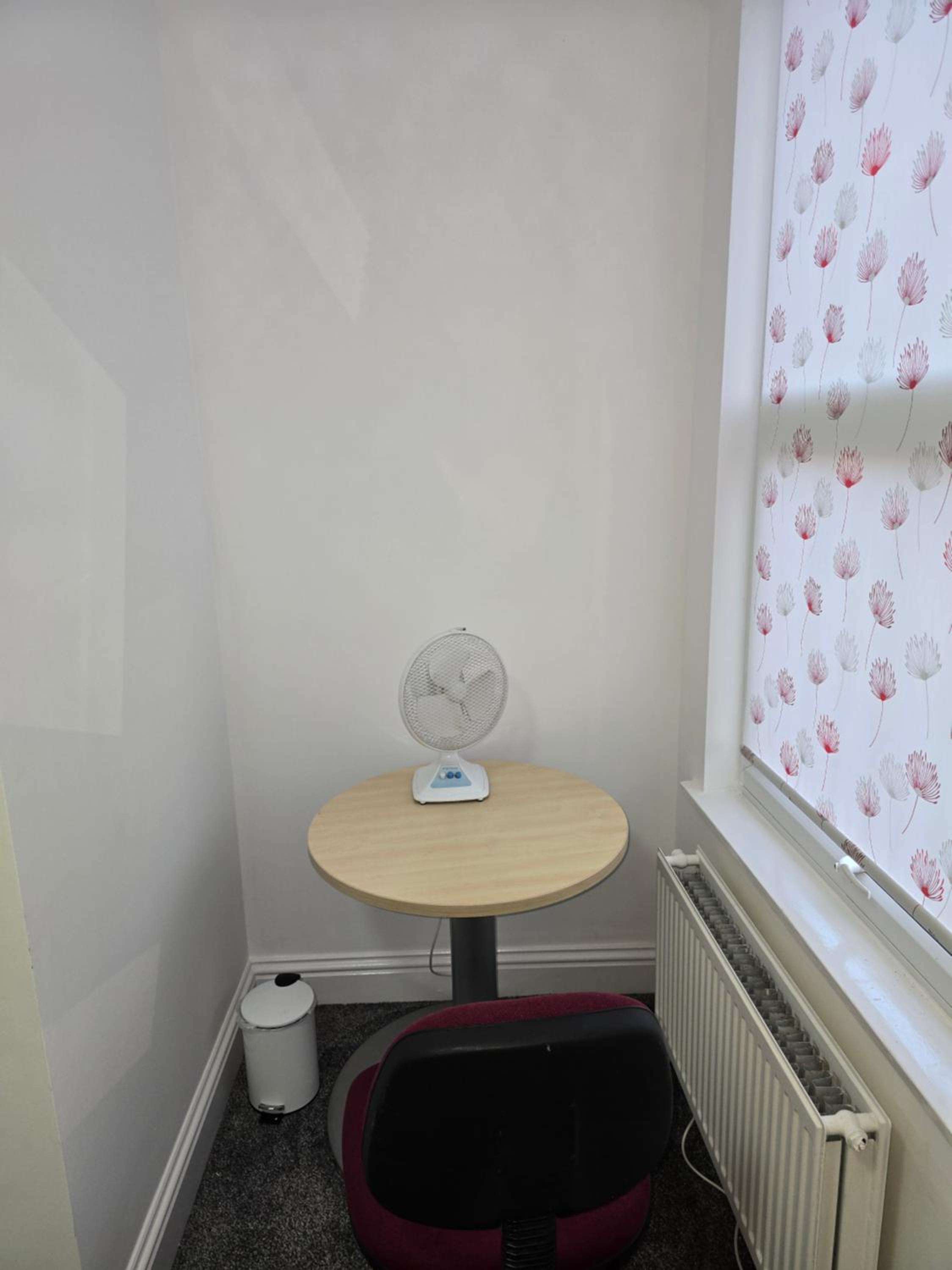 Single Room 1 photo 3
