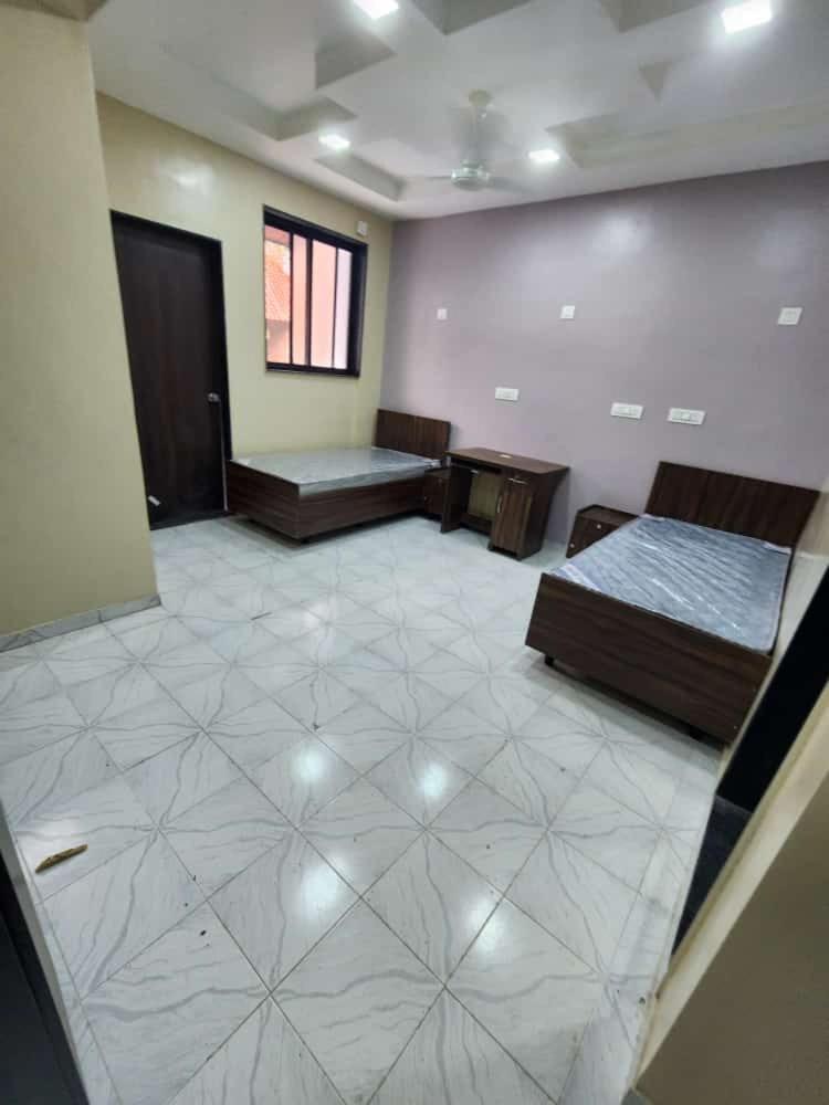 Single Room With Bathroom photo 2