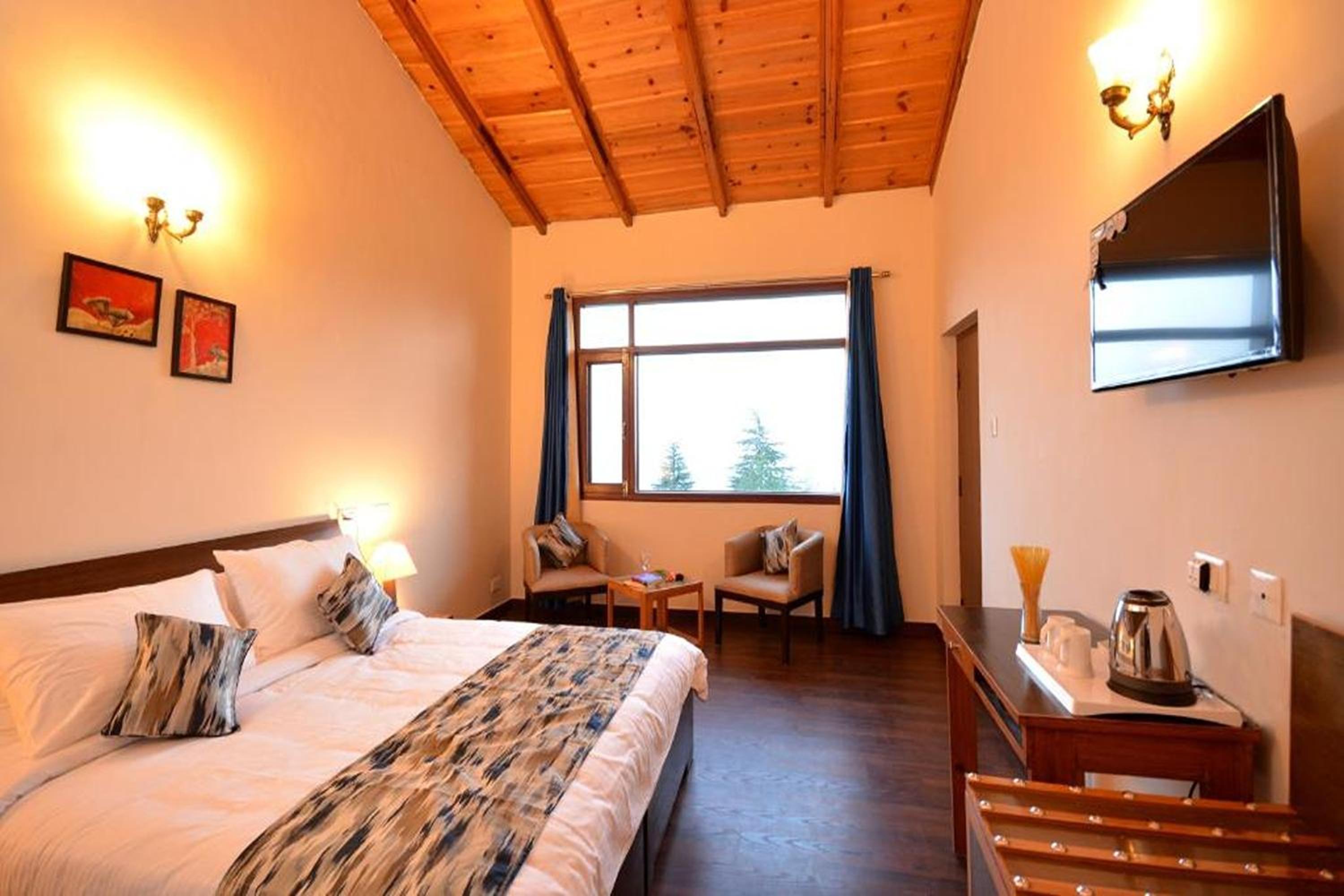 Deluxe Double Room photo 3