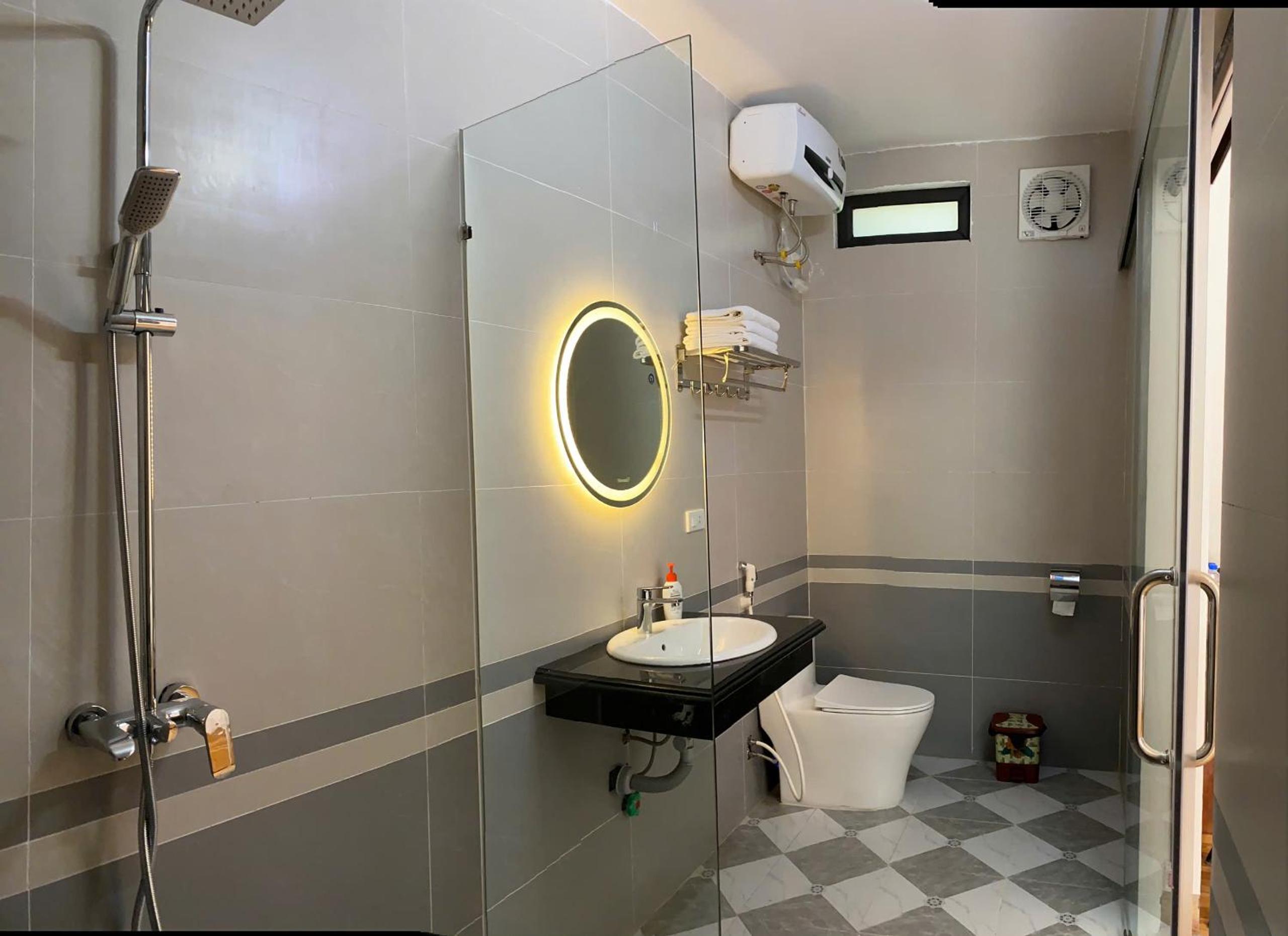 Deluxe Bungalow photo 3