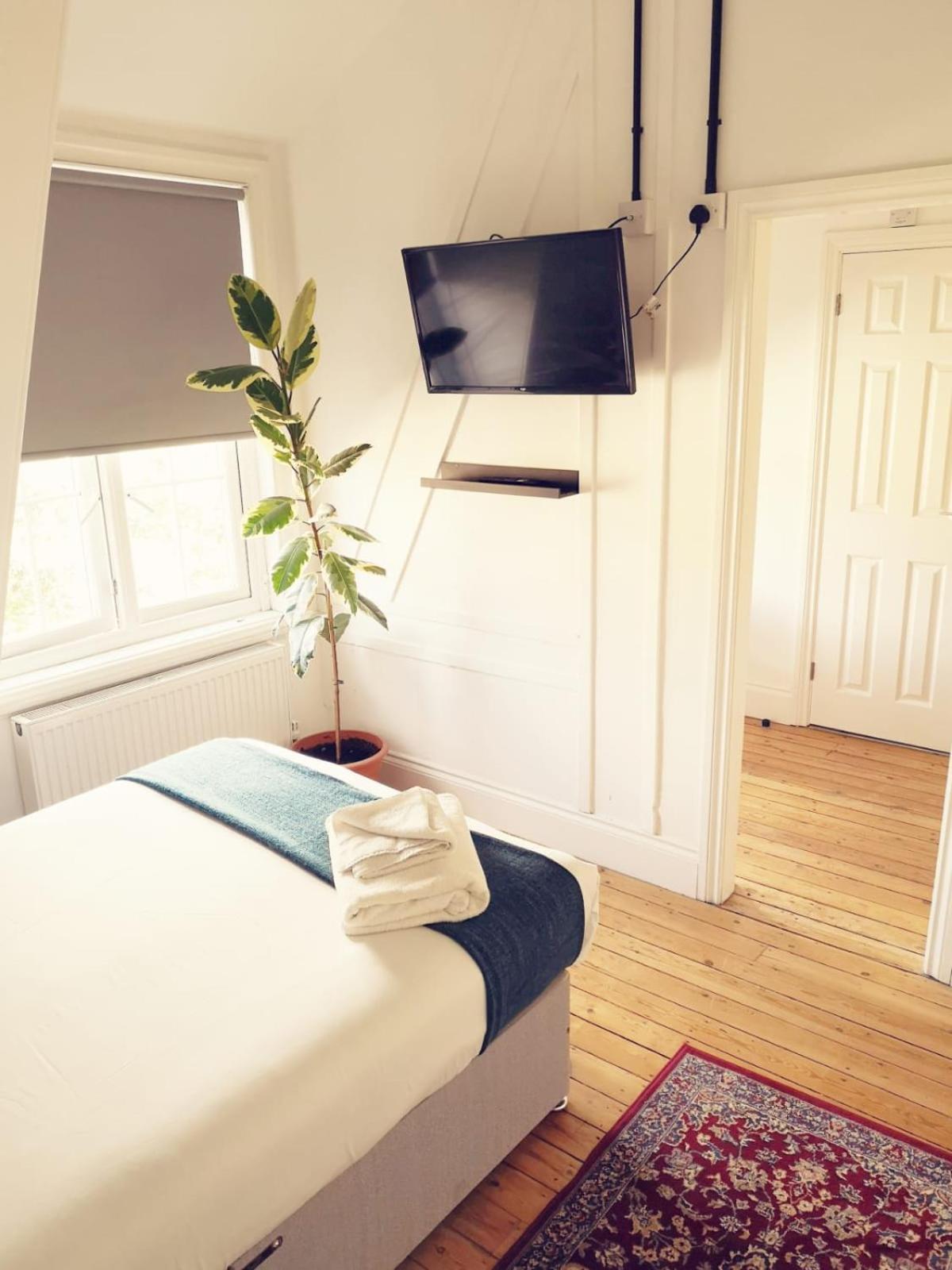 Junior Suite - Photo 1