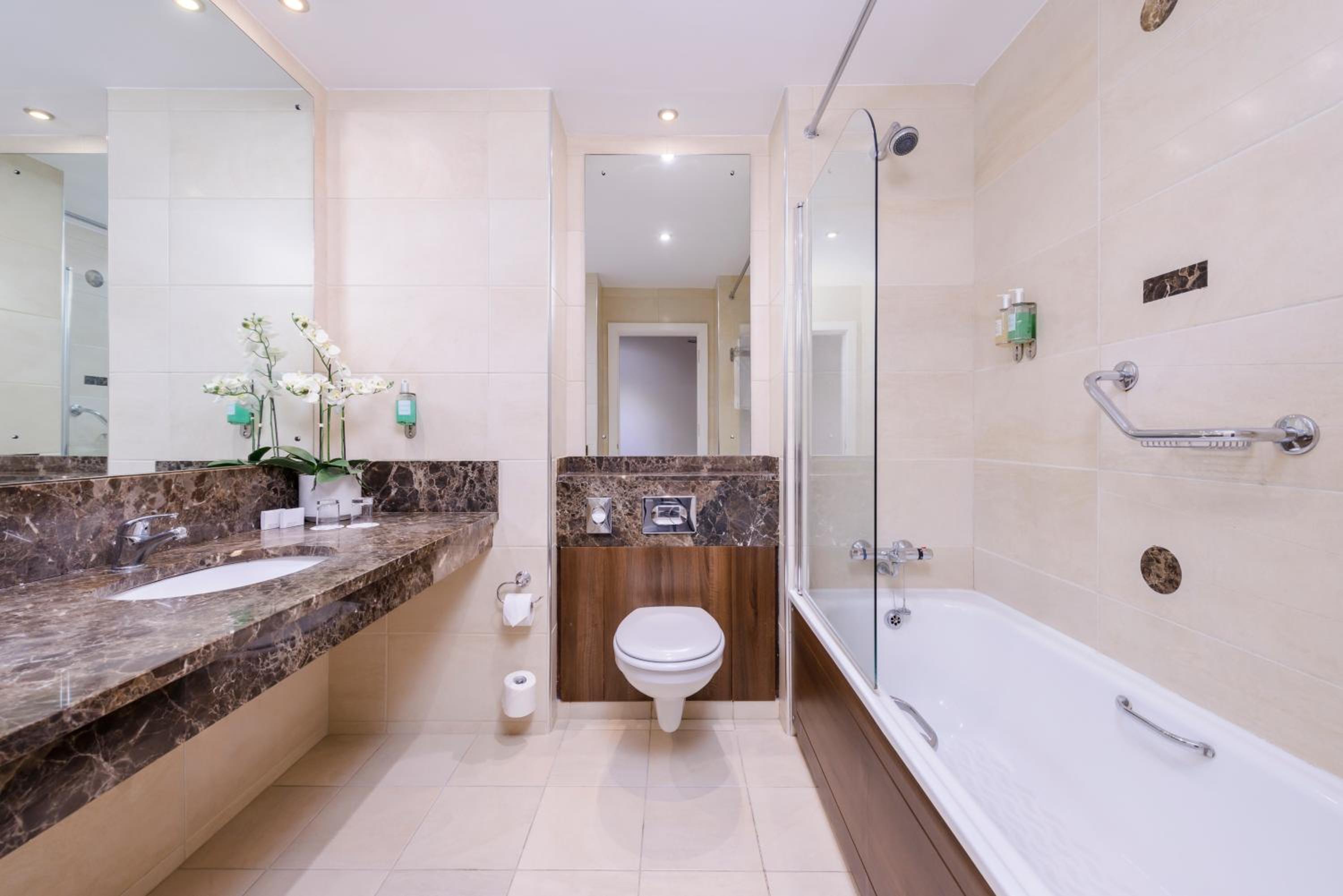Standard Triple Room - Photo 3