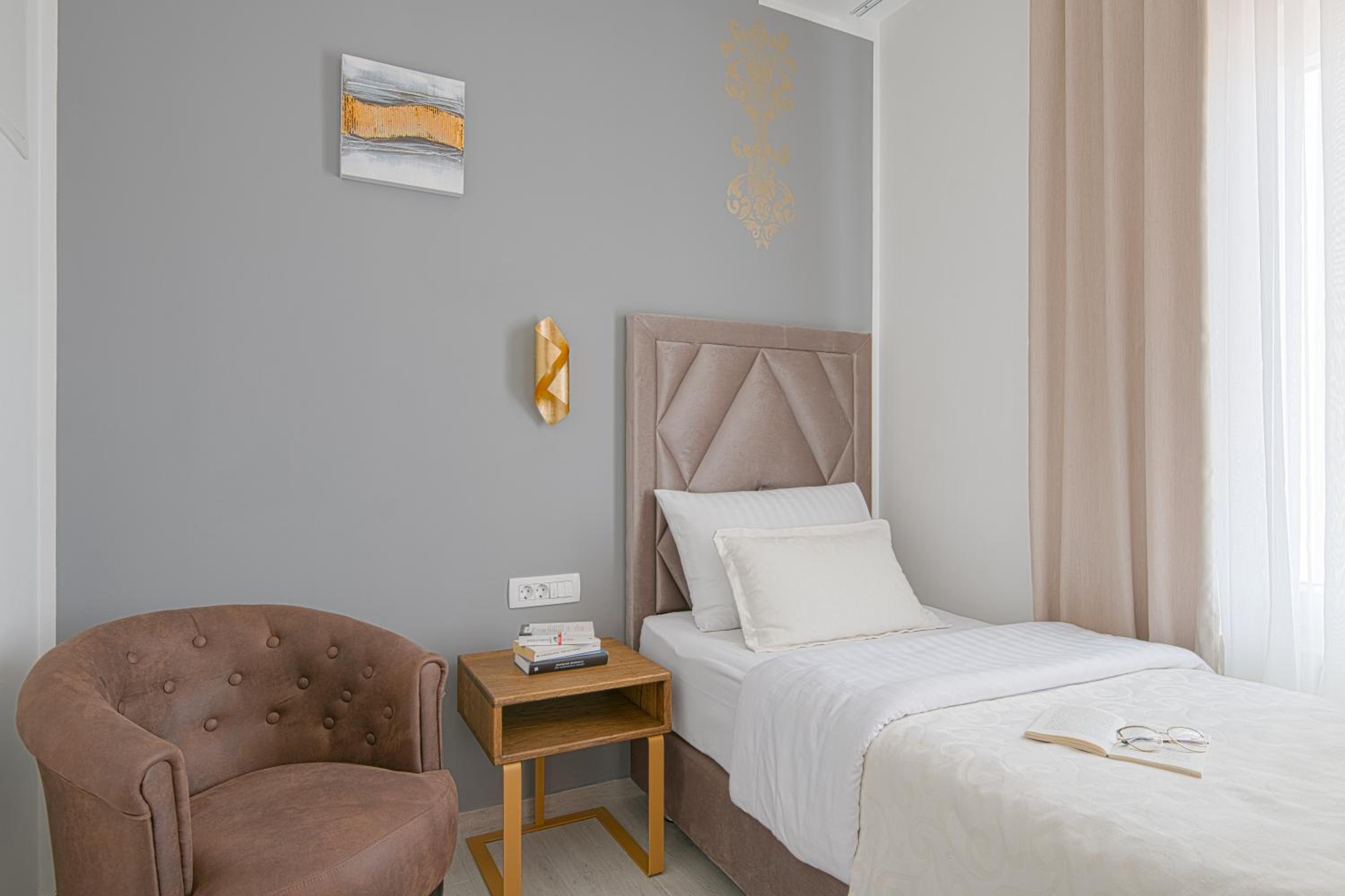 Superior Single Room