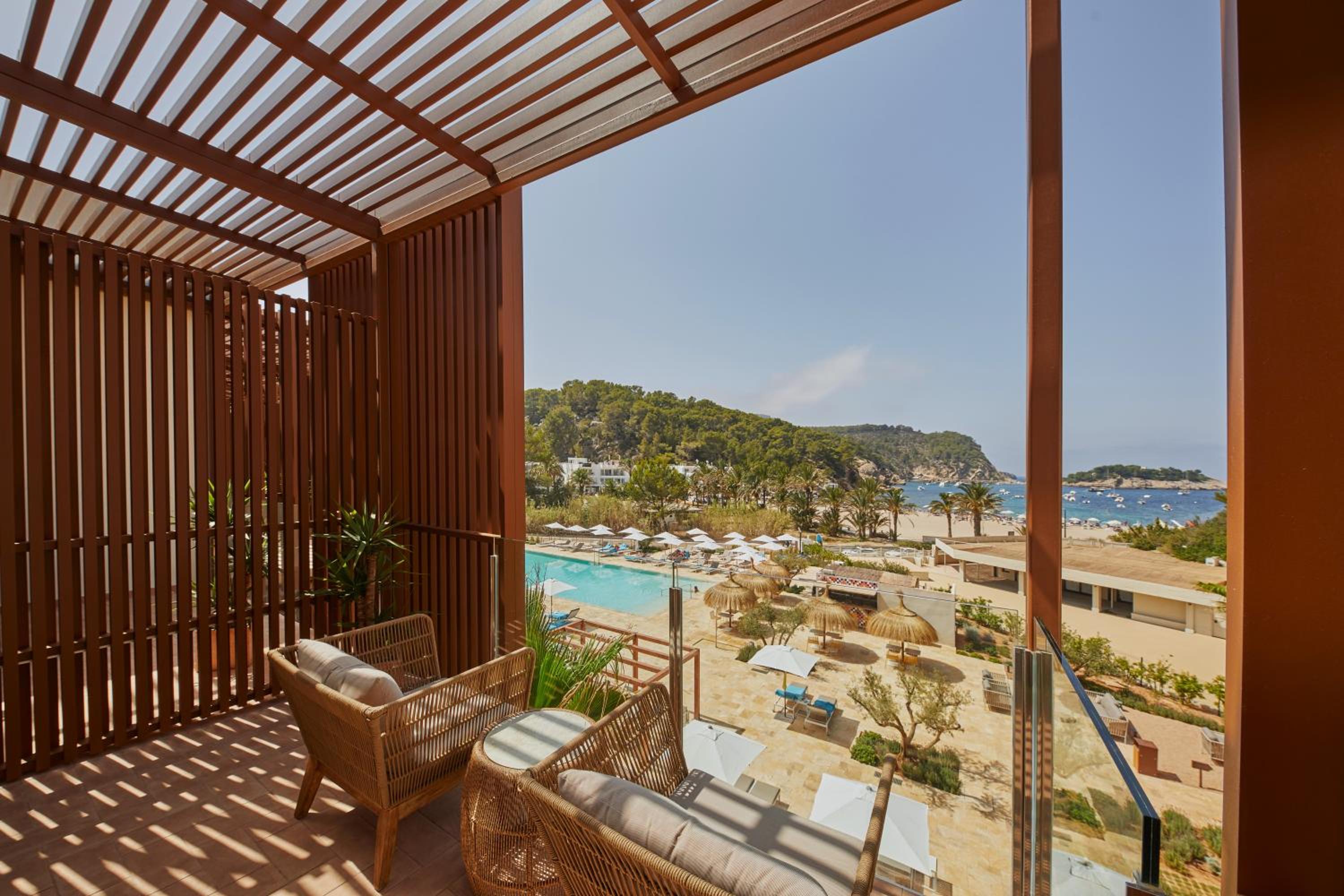 The Club King Room with Sea View